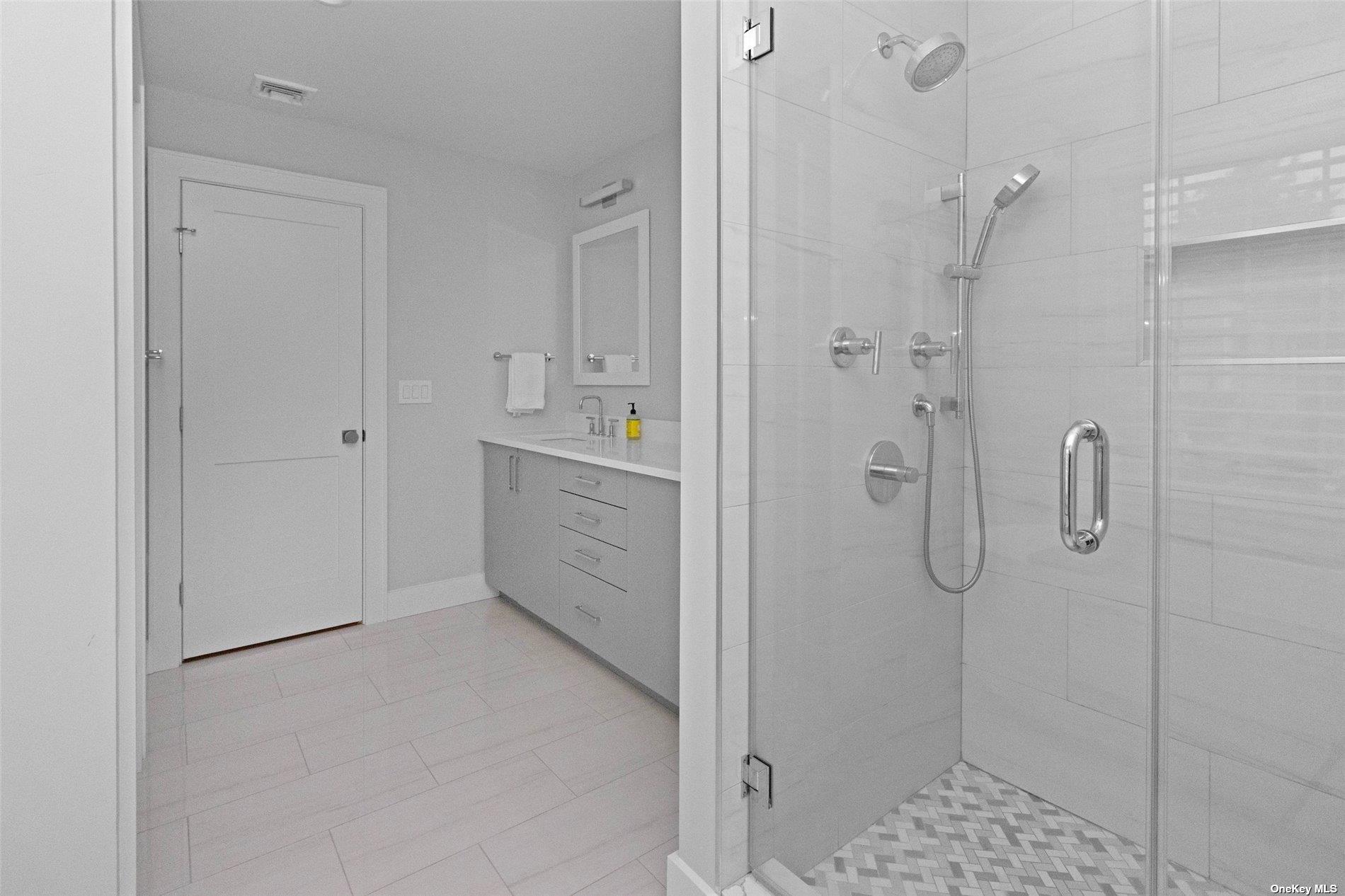 75 Clearview Avenue Property Photo 19