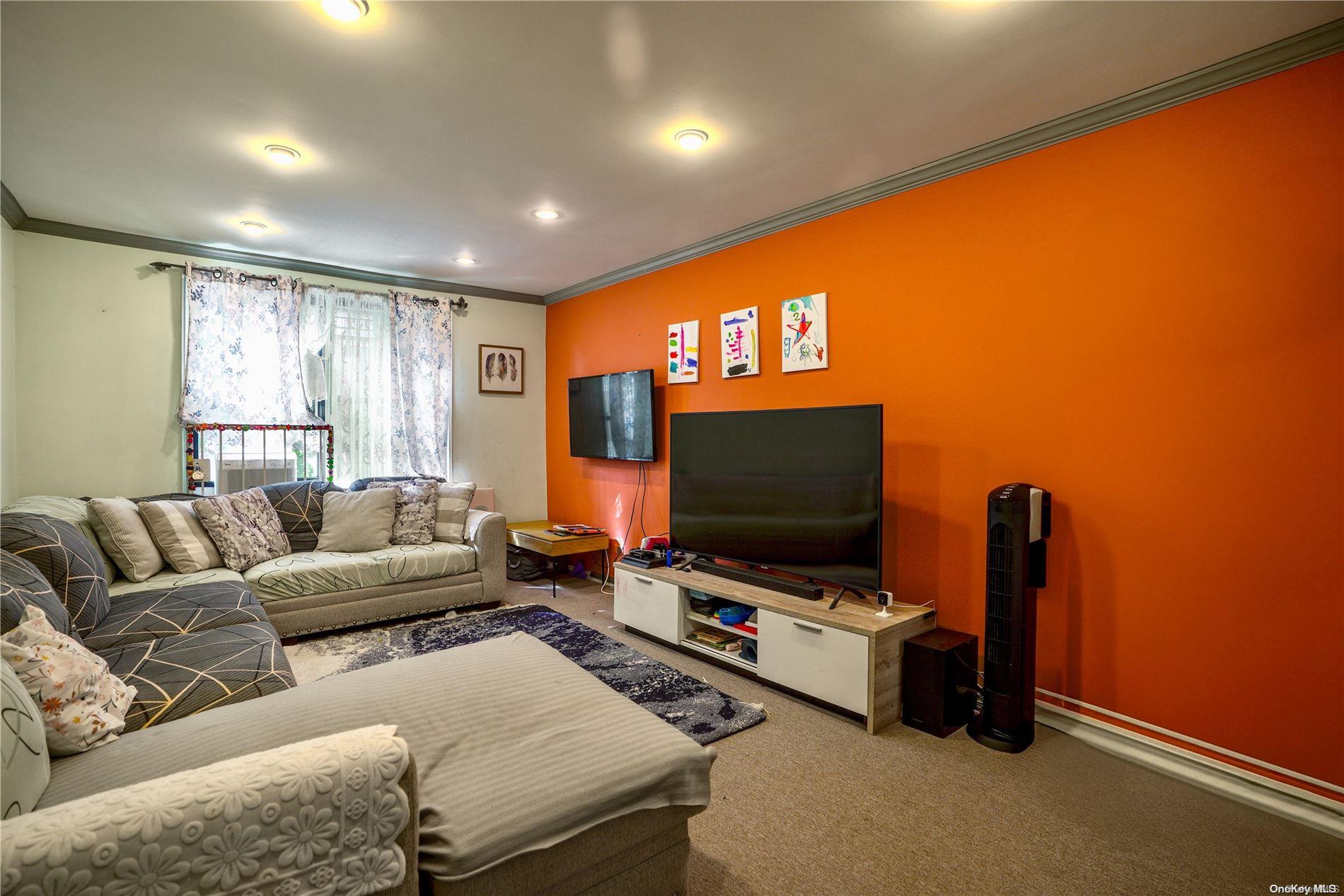 83-30 98th Street 1a Property Photo 5