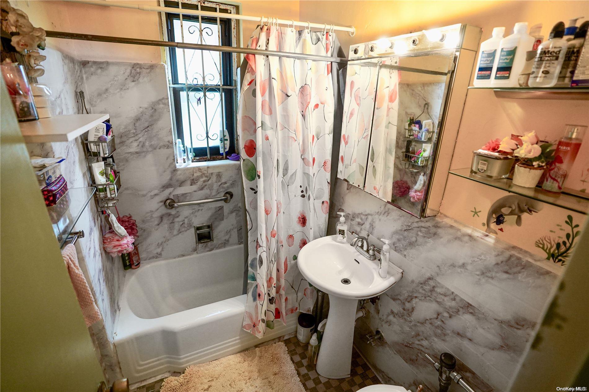 83-30 98th Street 1a Property Photo 12