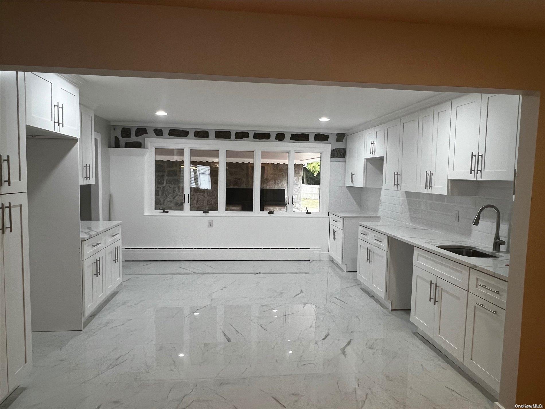 93 Lake Street Property Photo 7