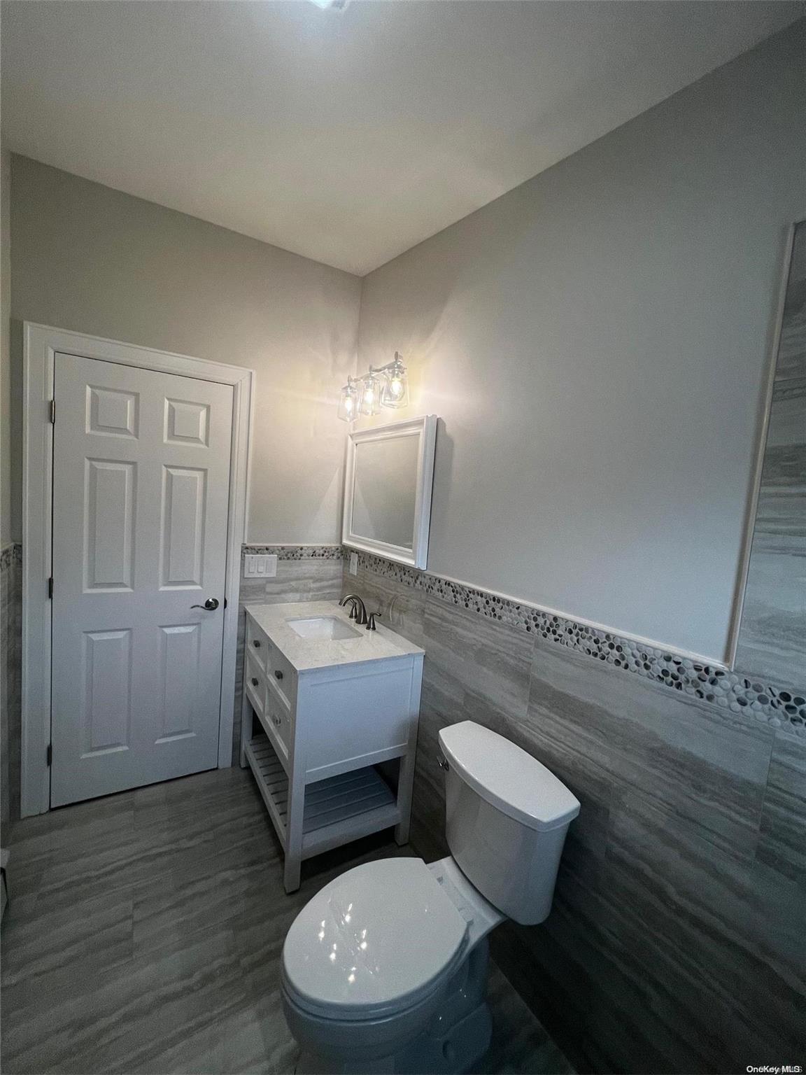93 Lake Street Property Photo 14