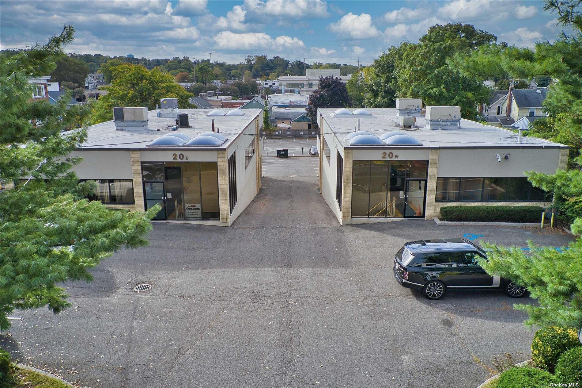 20 Vanderventer Avenue Property Photo 1