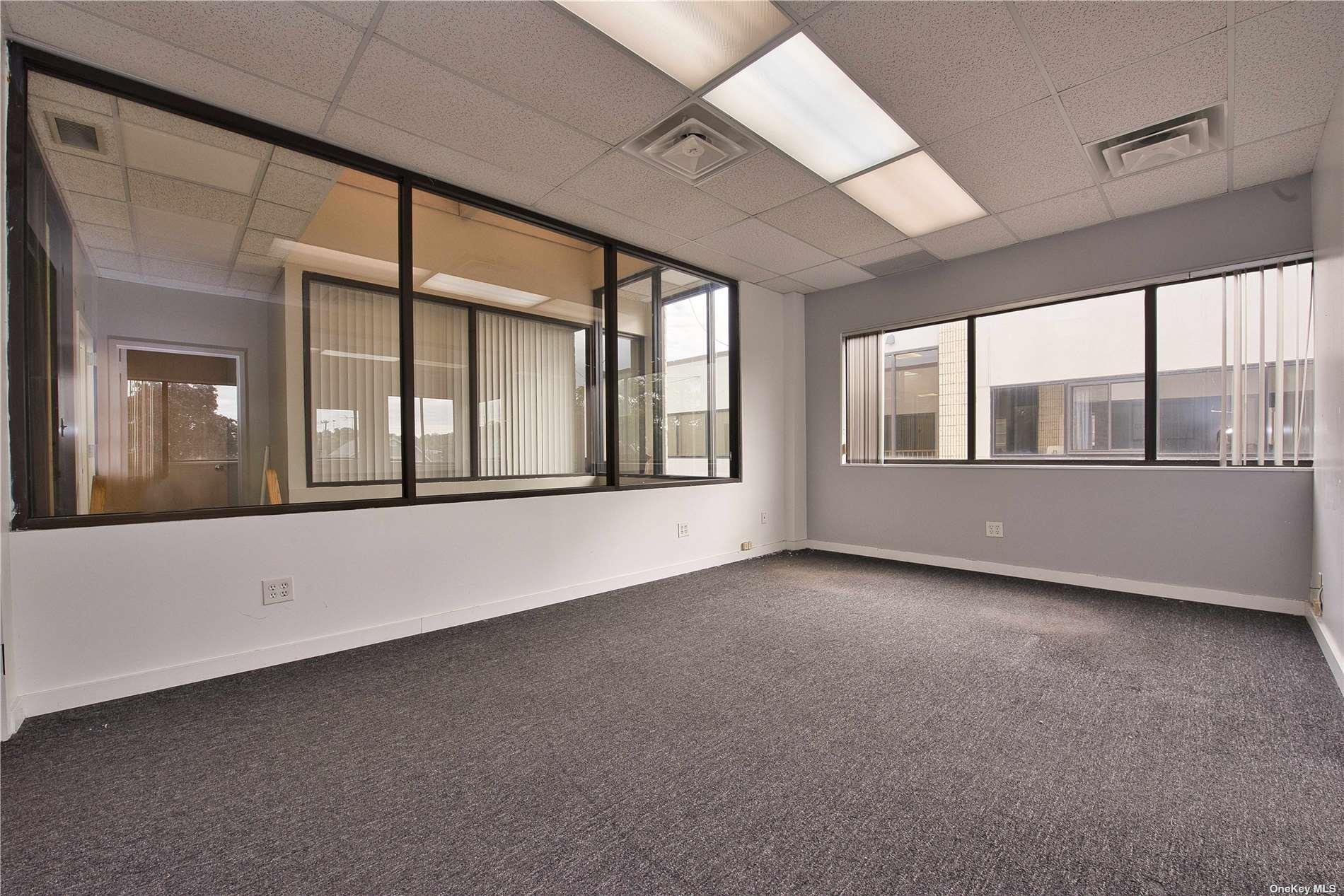 20 Vanderventer Avenue Property Photo 12