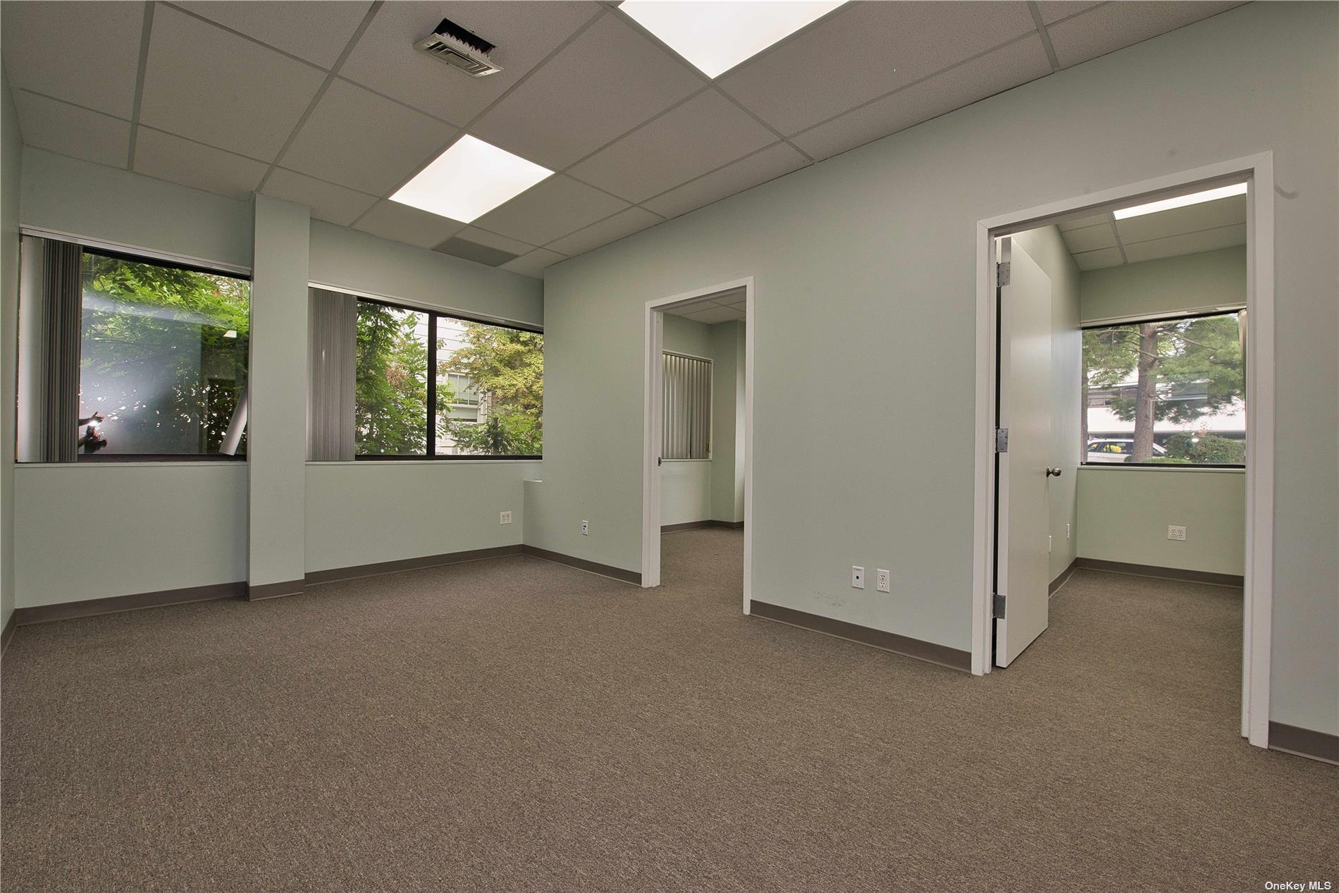 20 Vanderventer Avenue Property Photo 14