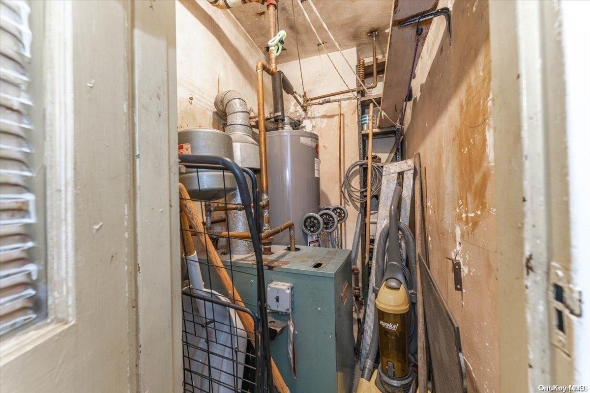 132-25 Avery Avenue Property Photo 9