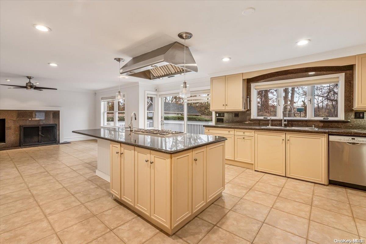 26 Bayville Park Boulevard Property Photo 13