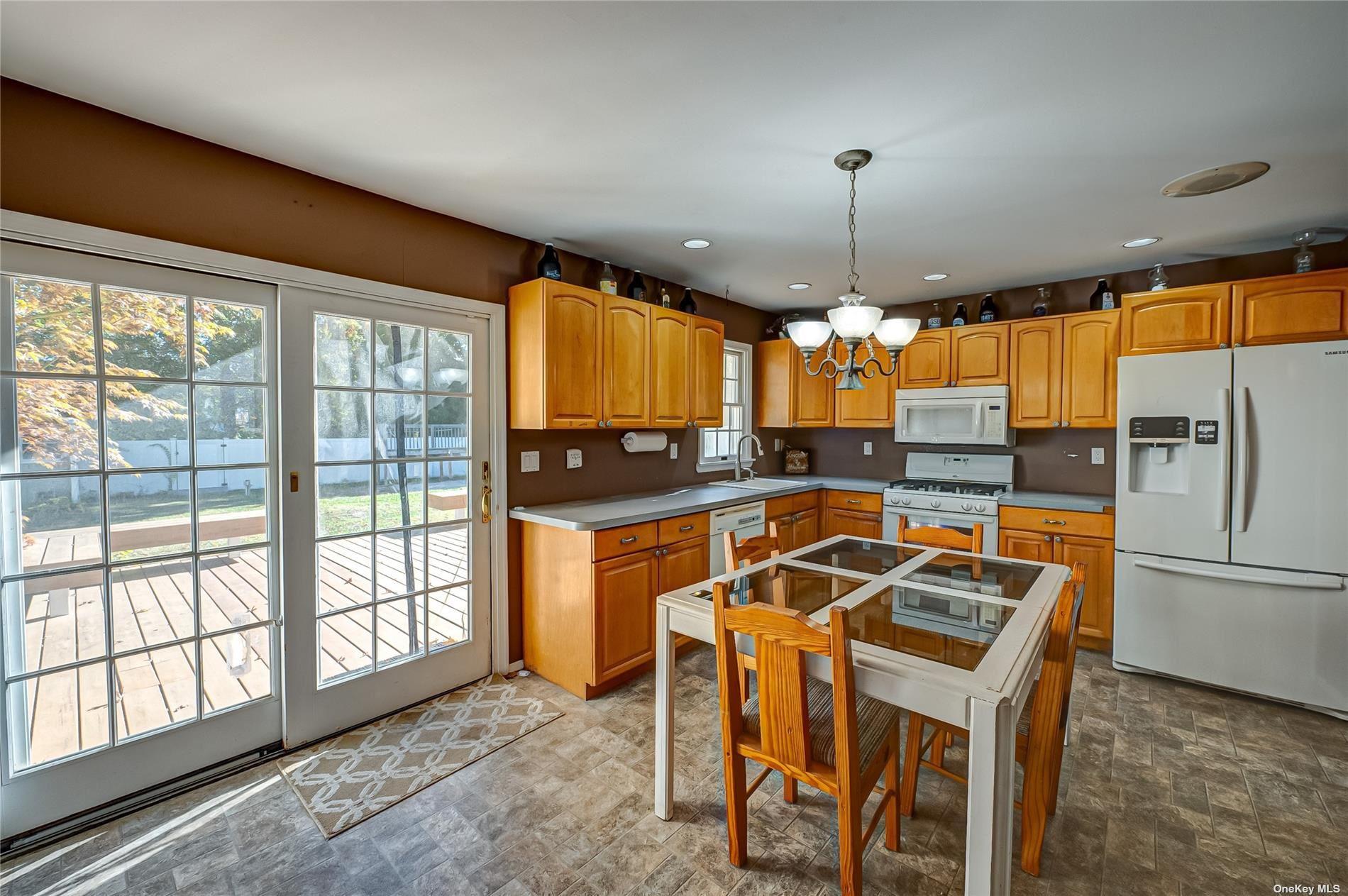 43 Hollins Lane Property Photo 8