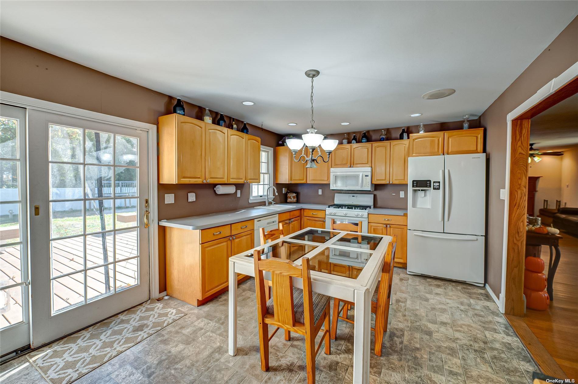 43 Hollins Lane Property Photo 9
