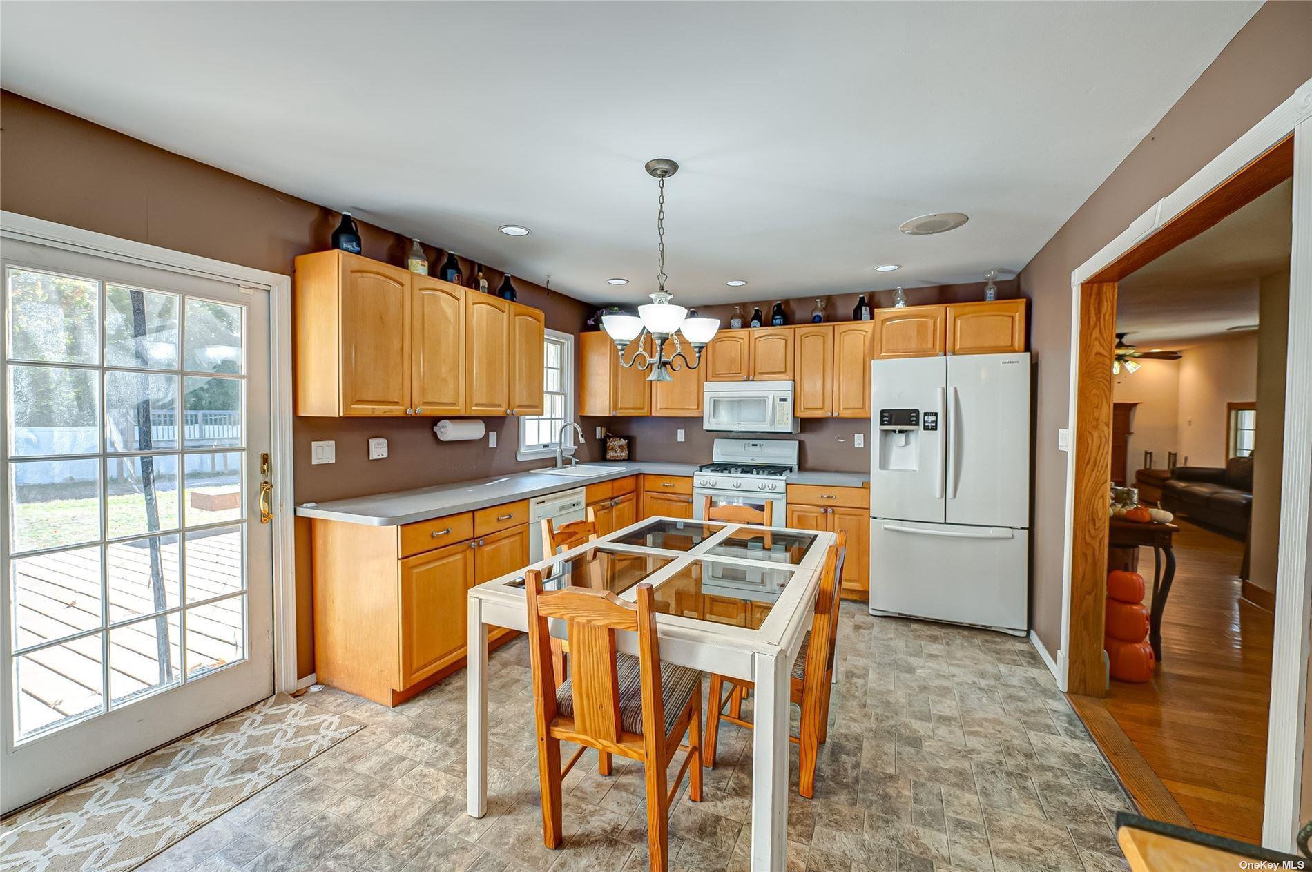 43 Hollins Lane Property Photo 10