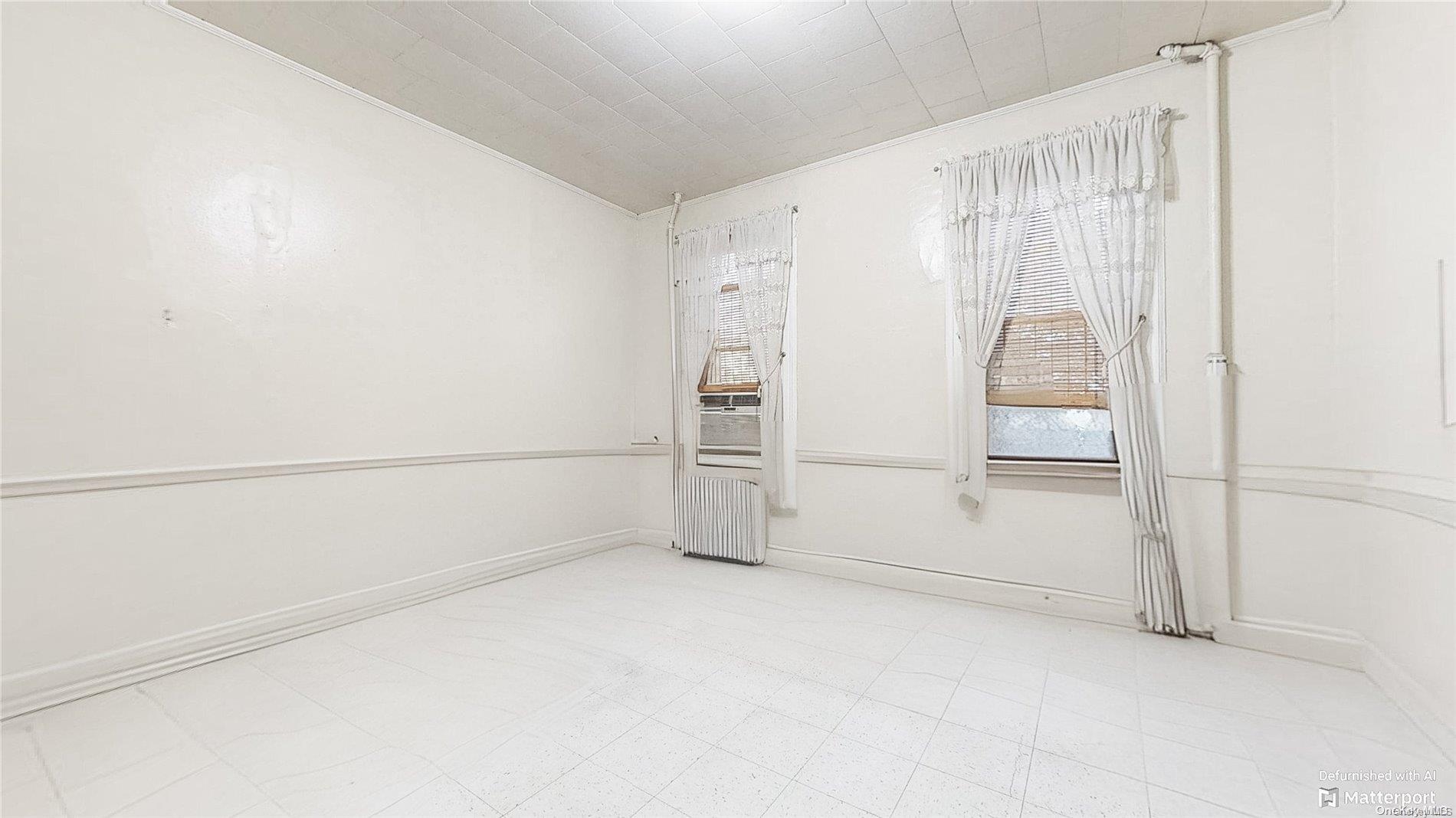 36-44 32nd Street Property Photo 8