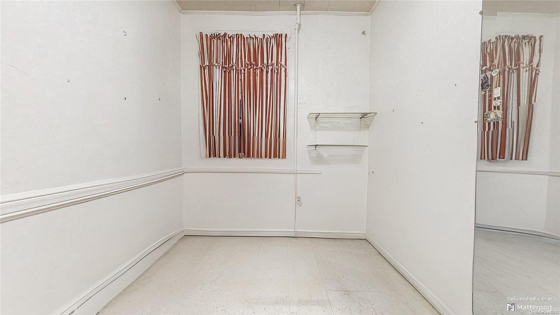 36-44 32nd Street Property Photo 14