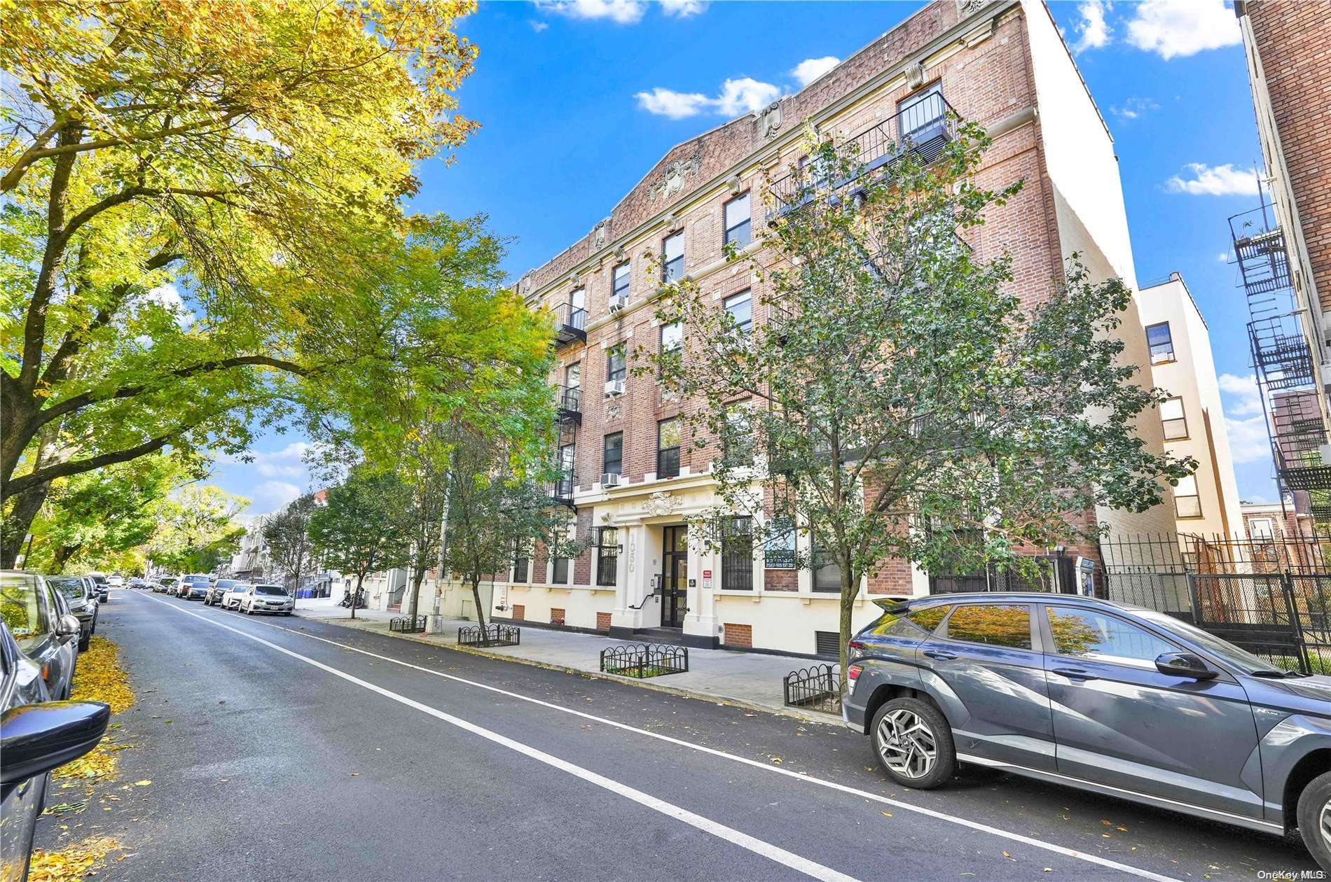 1050 Hancock Street Real Estate Listings Main Image