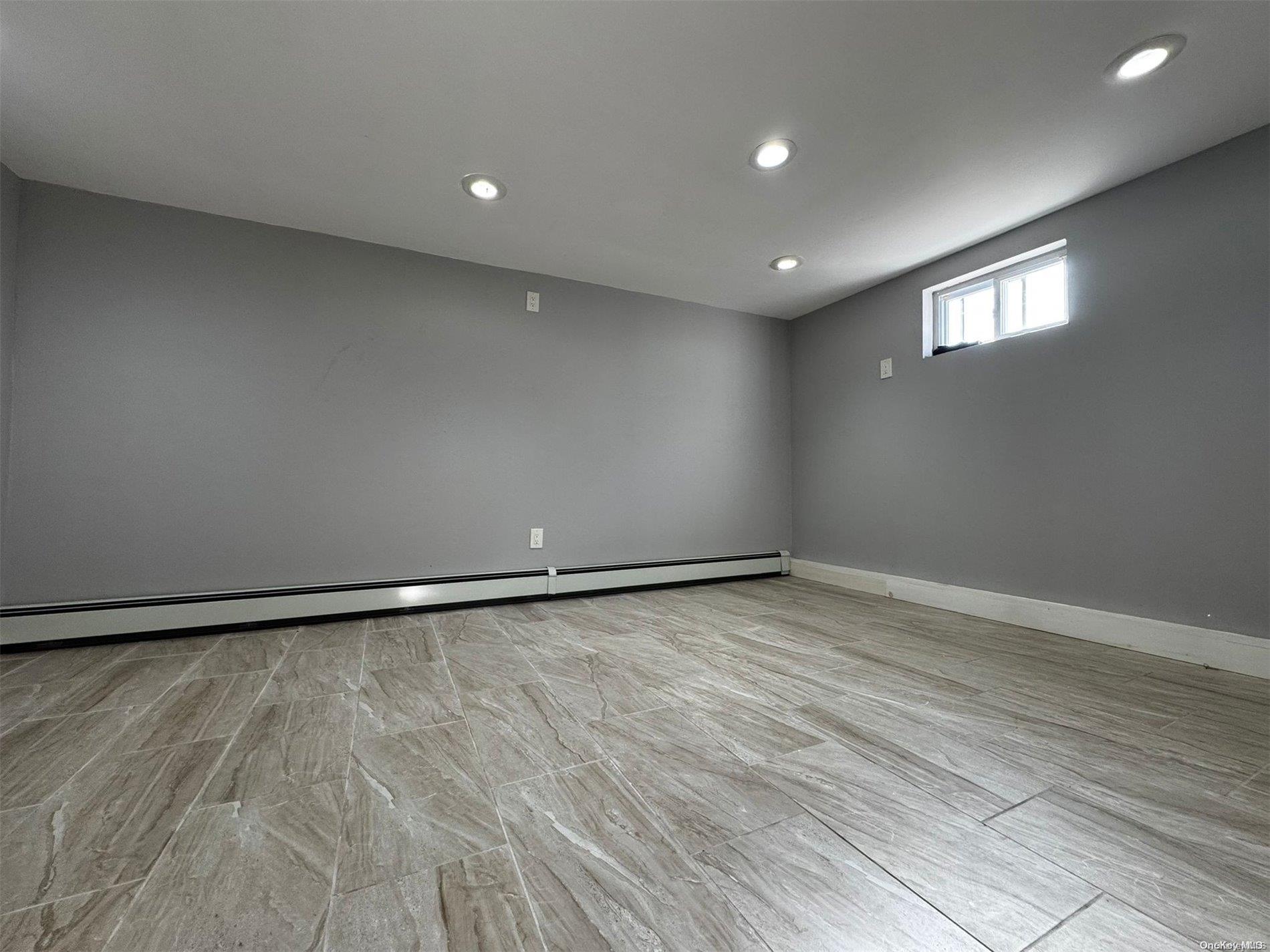1061 Northern Boulevard Property Photo 20