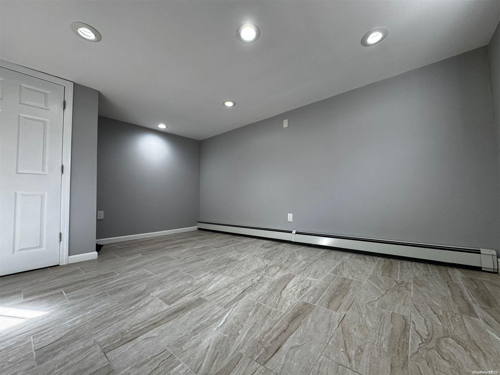 1061 Northern Boulevard Property Photo 22