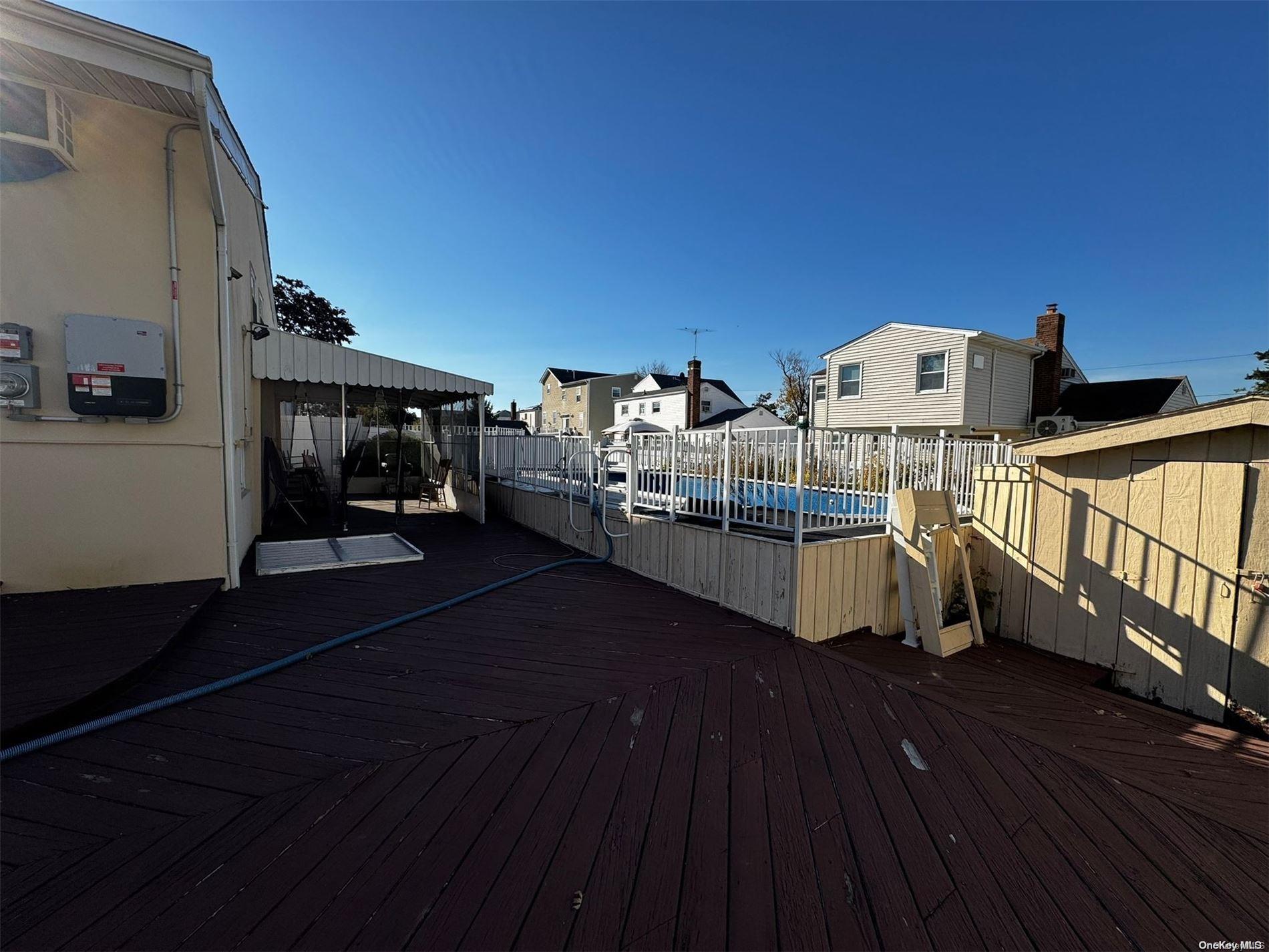 1061 Northern Boulevard Property Photo 23