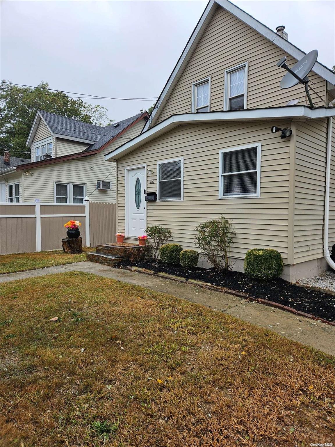 116 Smith Street Property Photo 1