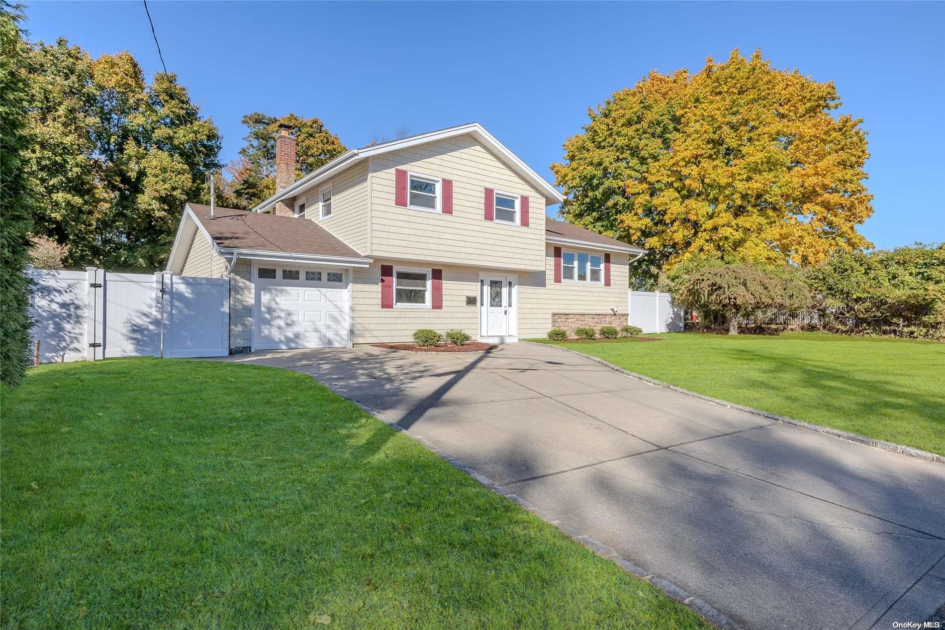 7 Radburn Lane Property Photo 2
