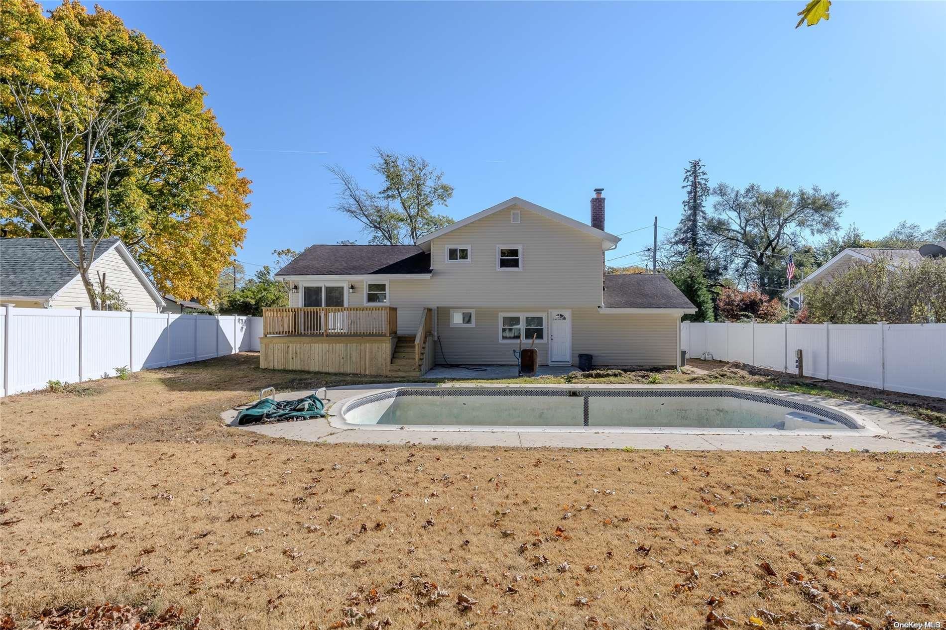 7 Radburn Lane Property Photo 4