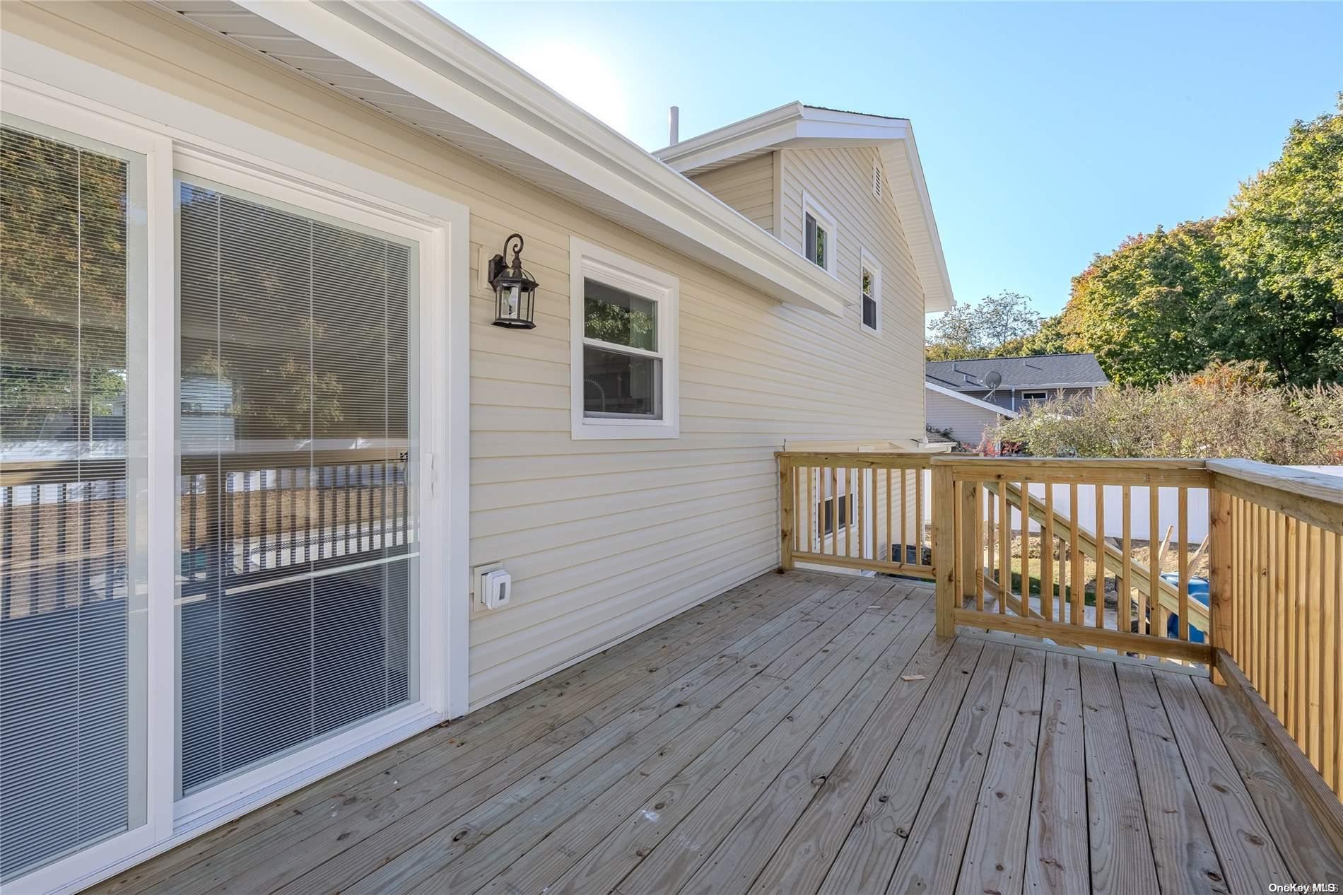 7 Radburn Lane Property Photo 5
