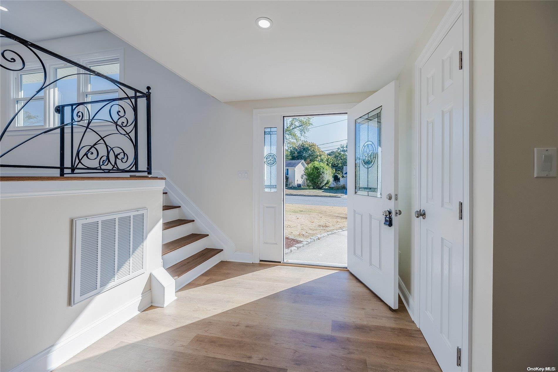 7 Radburn Lane Property Photo 8