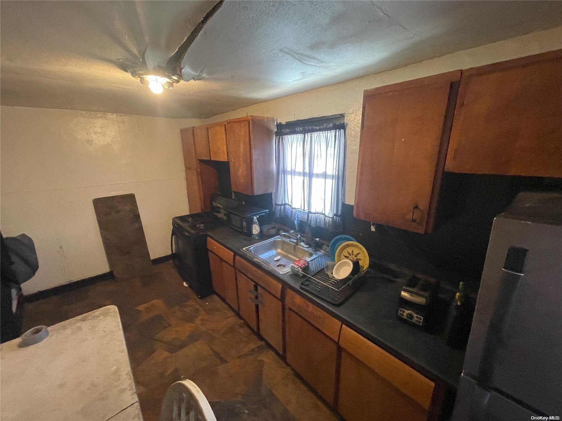 110-19 169th Street Property Photo 3