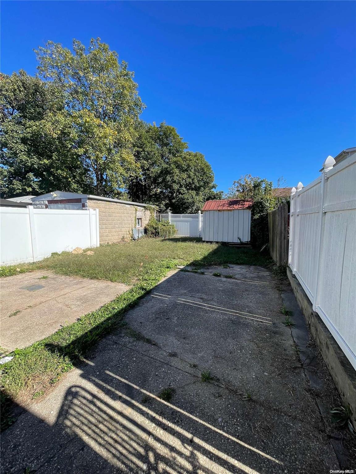 110-19 169th Street Property Photo 12