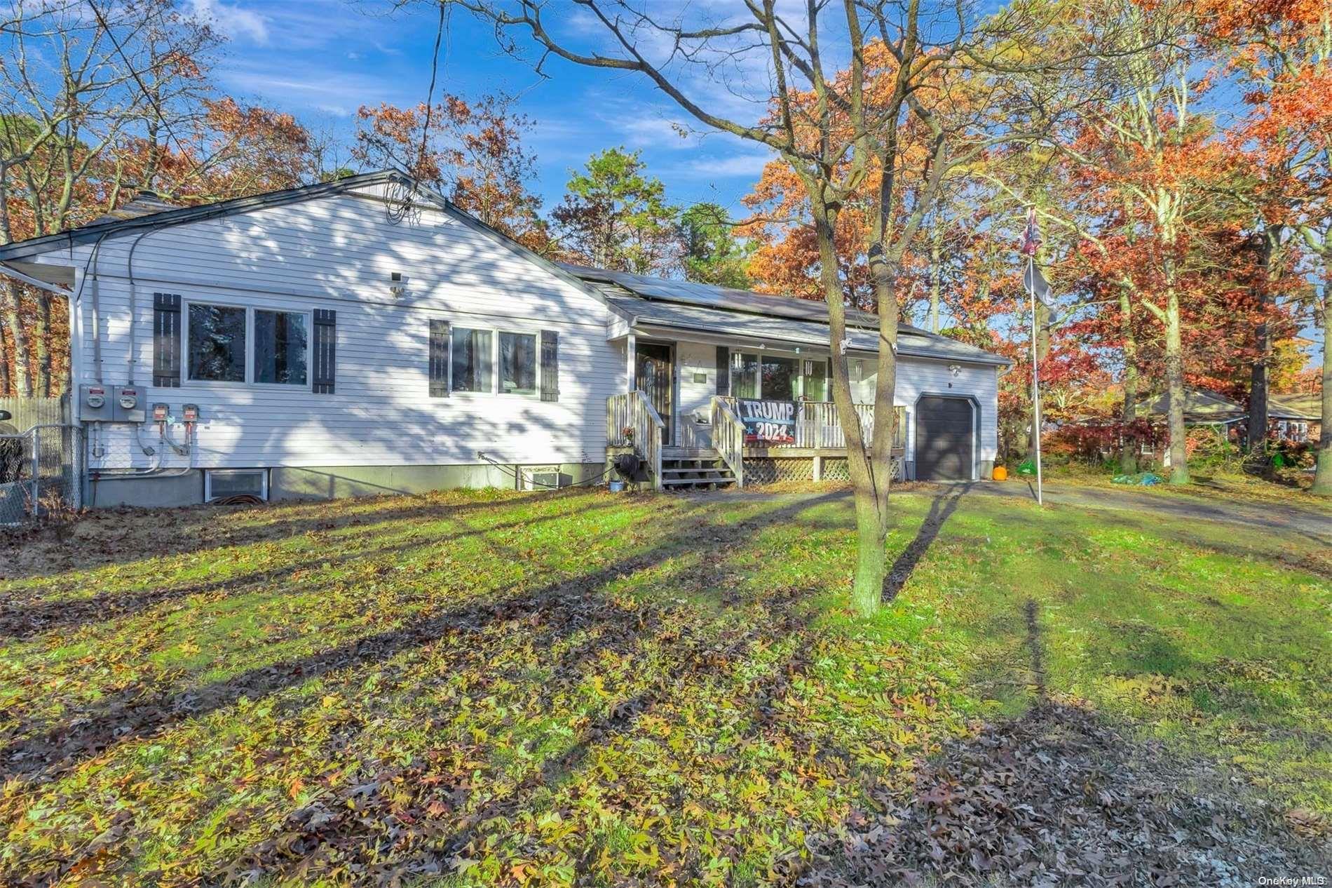 25 Sweetbriar Drive Property Photo 2