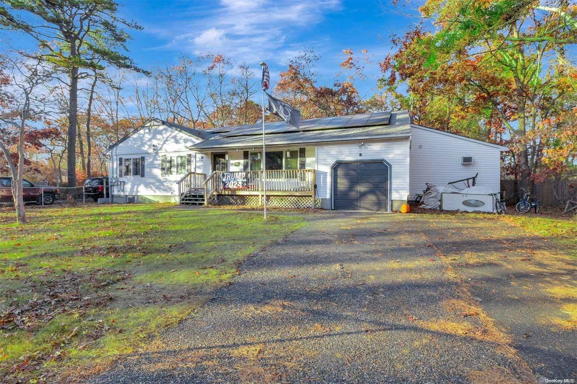 25 Sweetbriar Drive Property Photo 3
