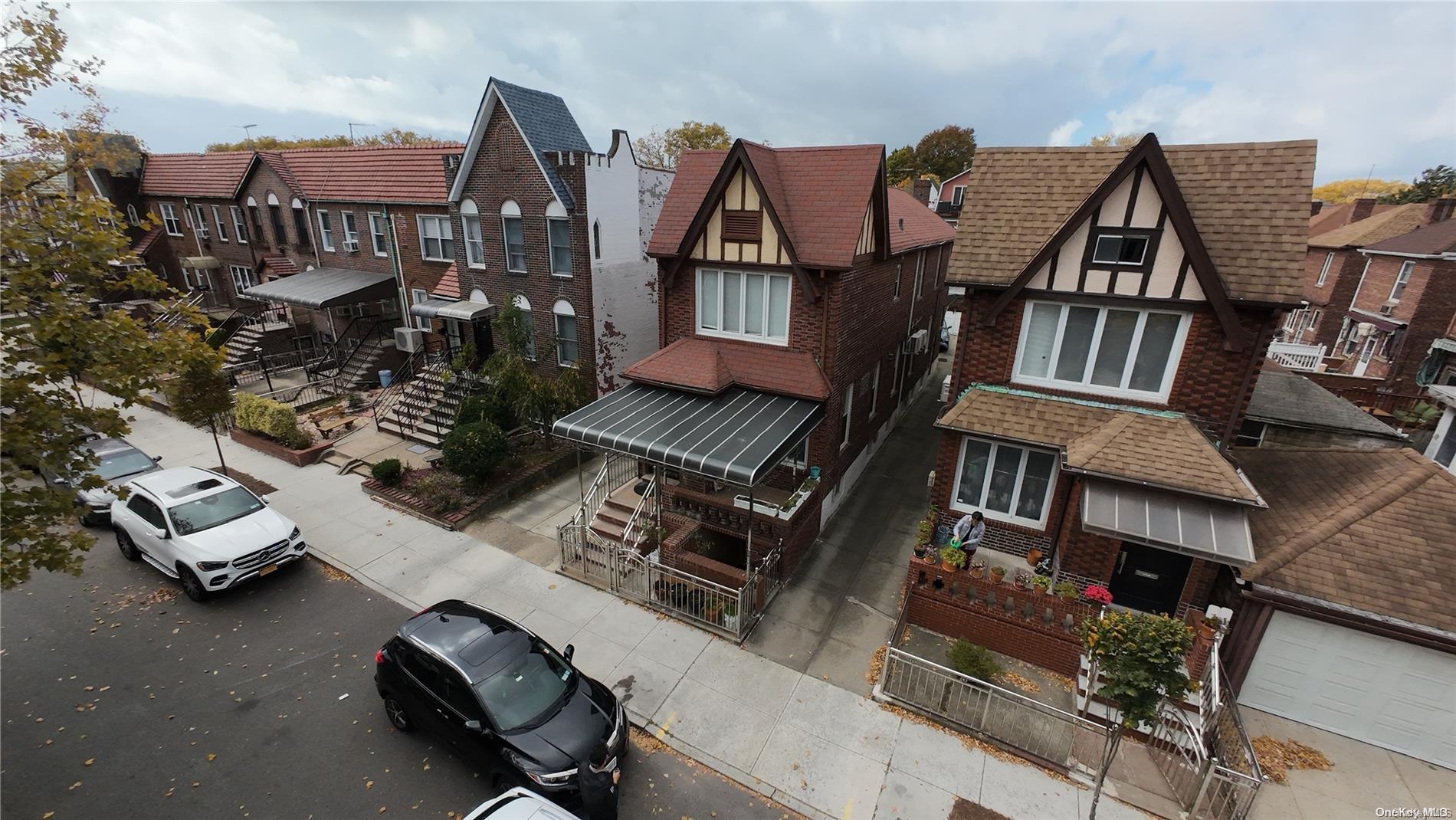 1916 E 29th Street Property Photo