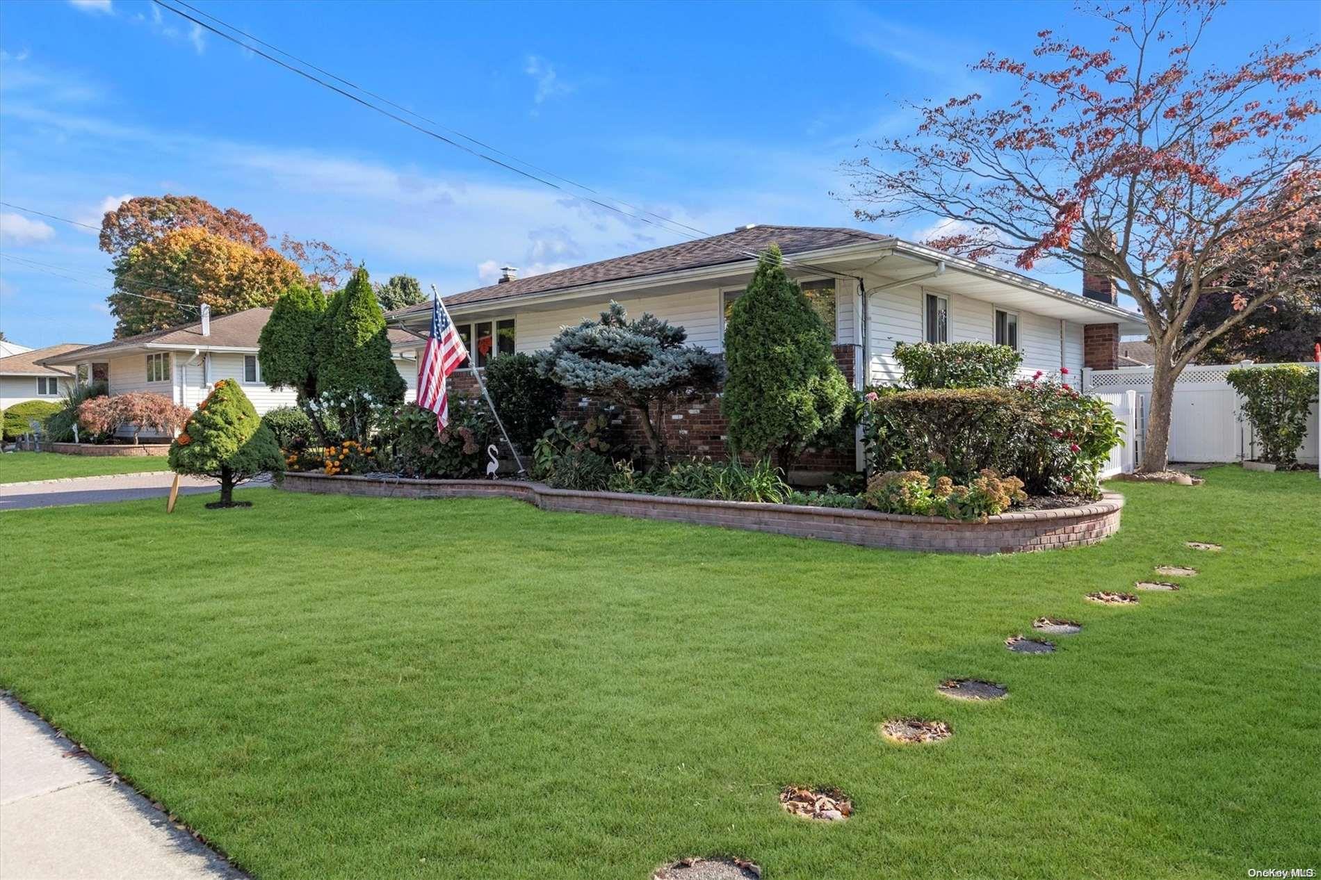 6 Evans Avenue Property Photo 3
