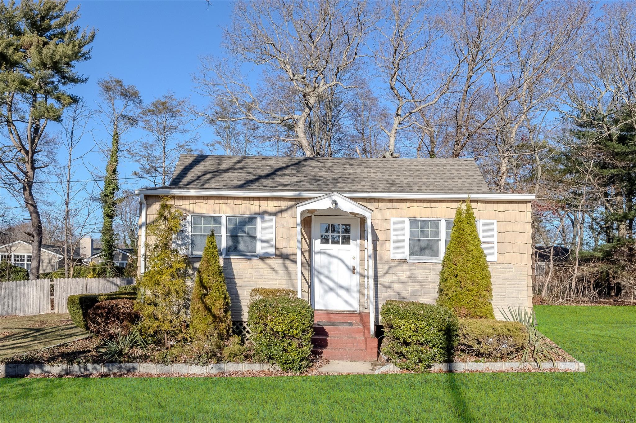 35 Emerson Street Property Photo 4