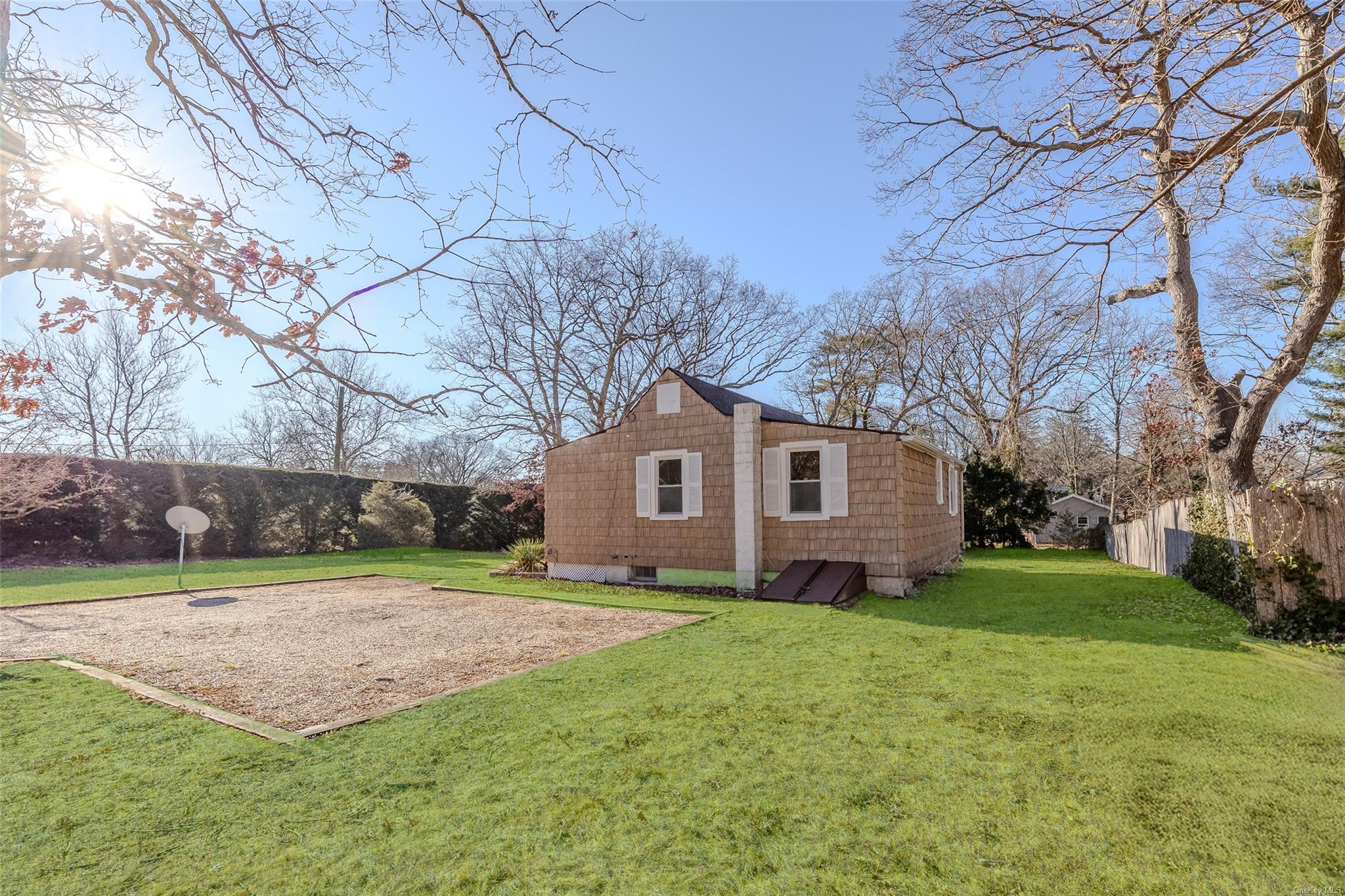 35 Emerson Street Property Photo 15