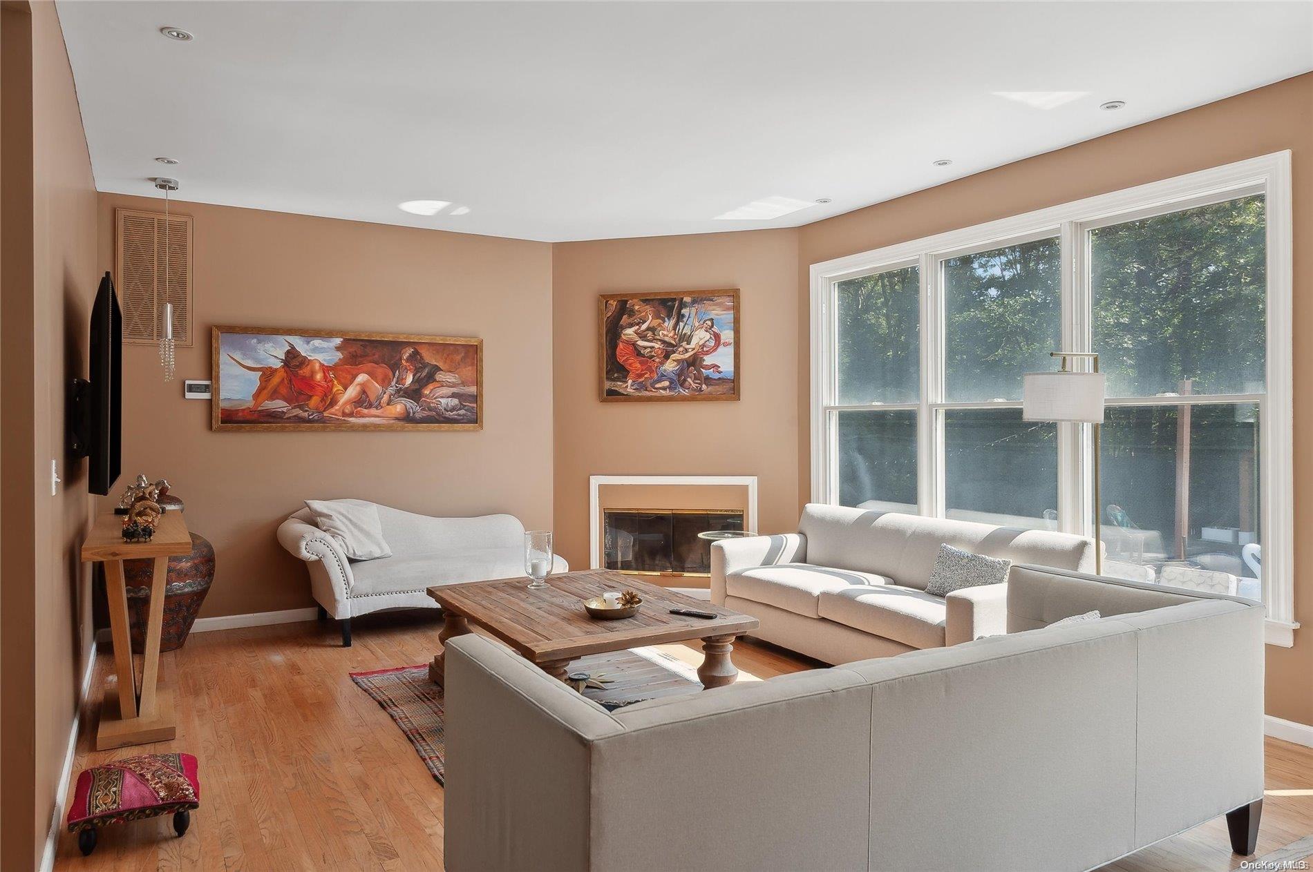 1 Candace Drive Property Photo 4