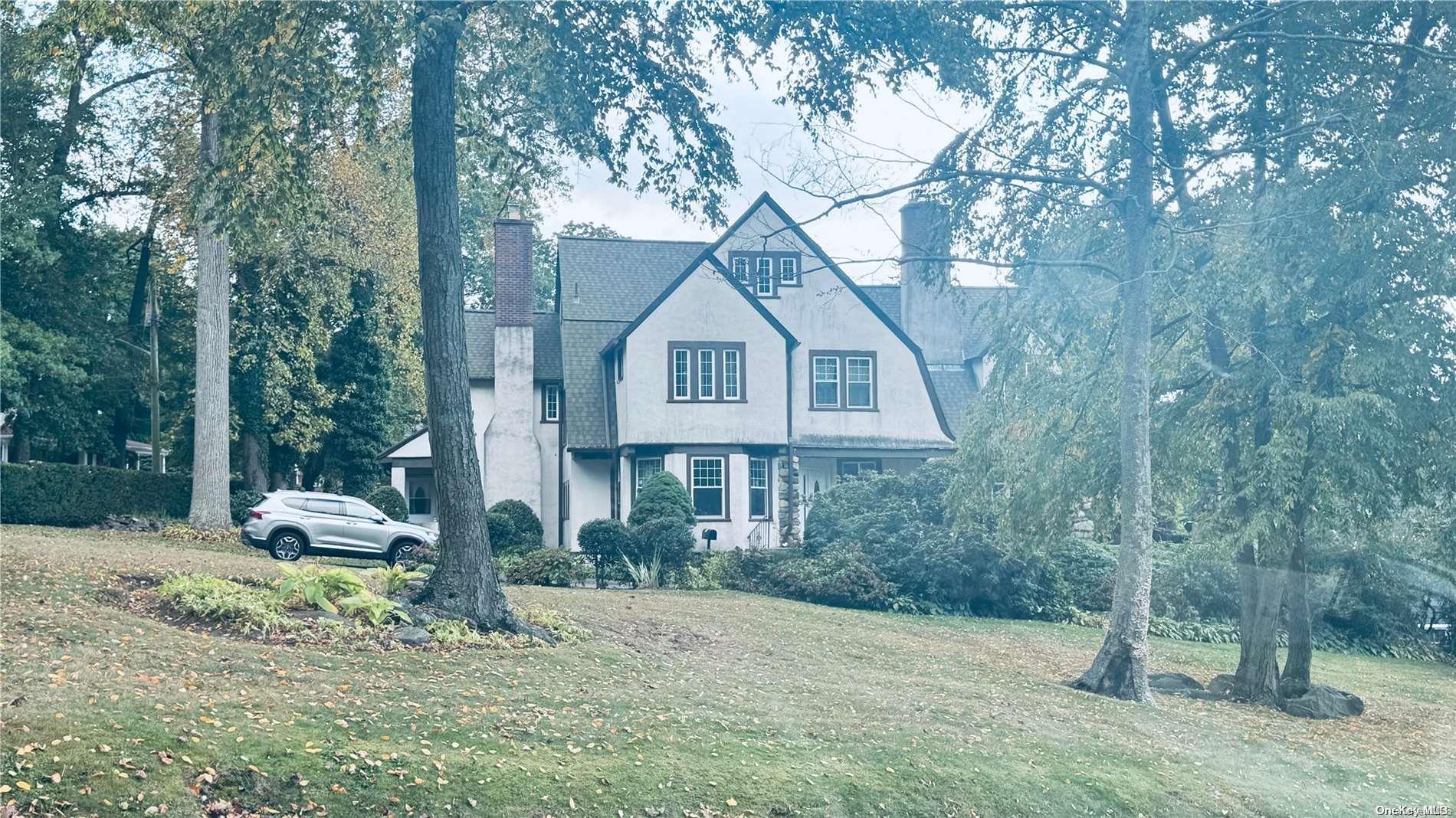 140 Walworth Avenue Property Photo 1