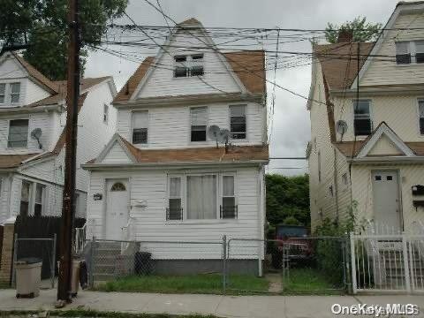 115-35 Bedell Street Property Photo