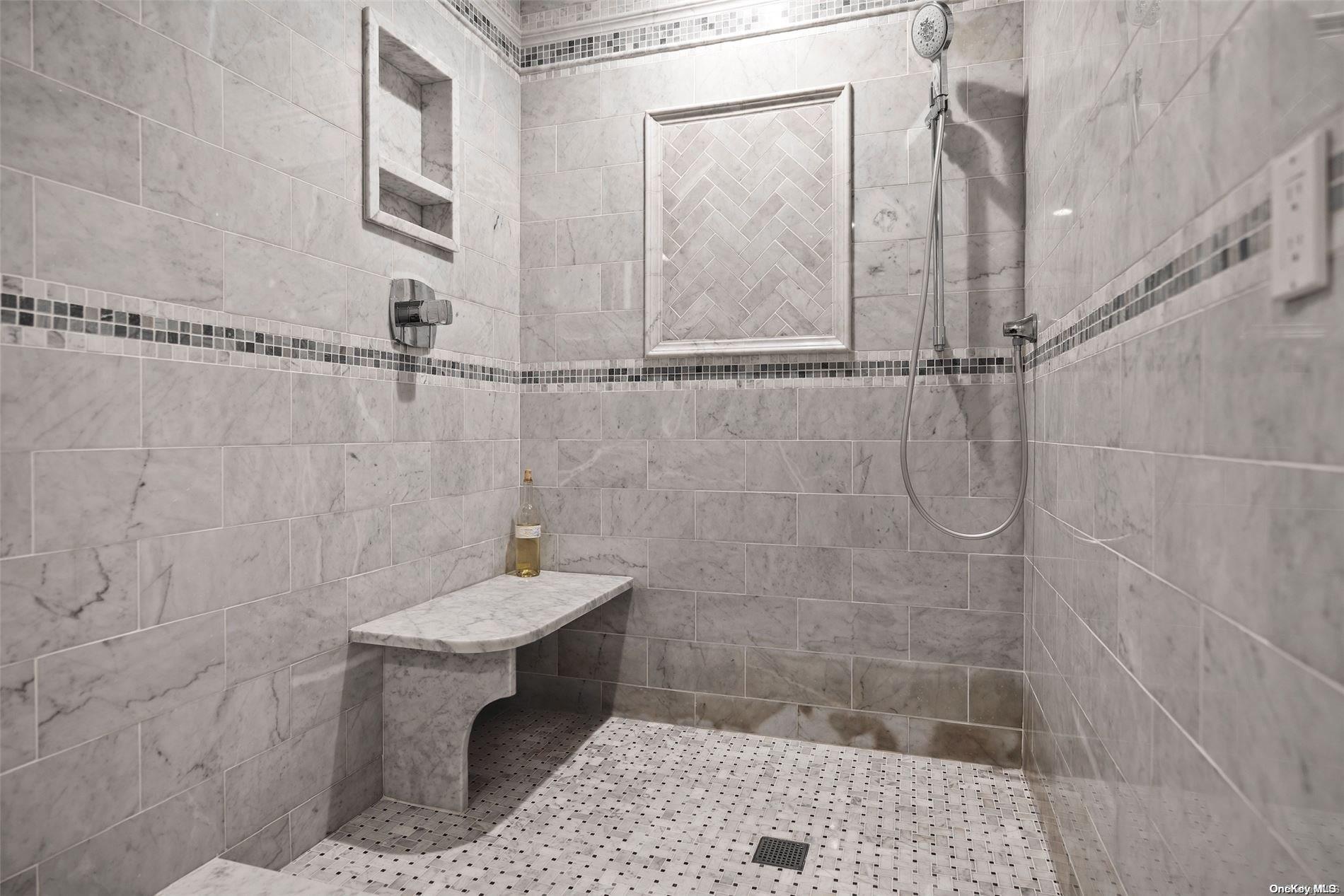 278 W Lake Drive Property Photo 17