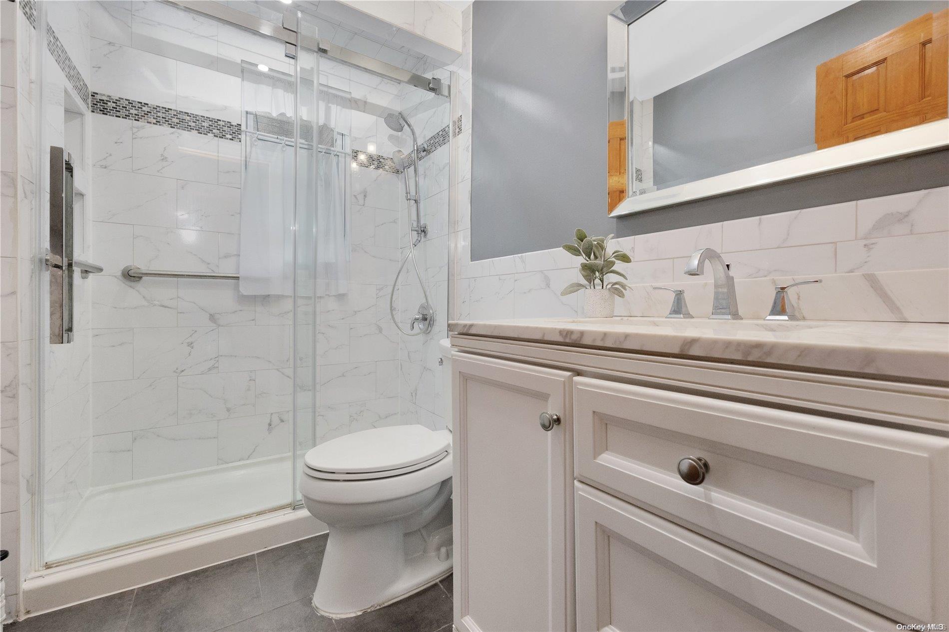30-35 92nd Street Property Photo 12