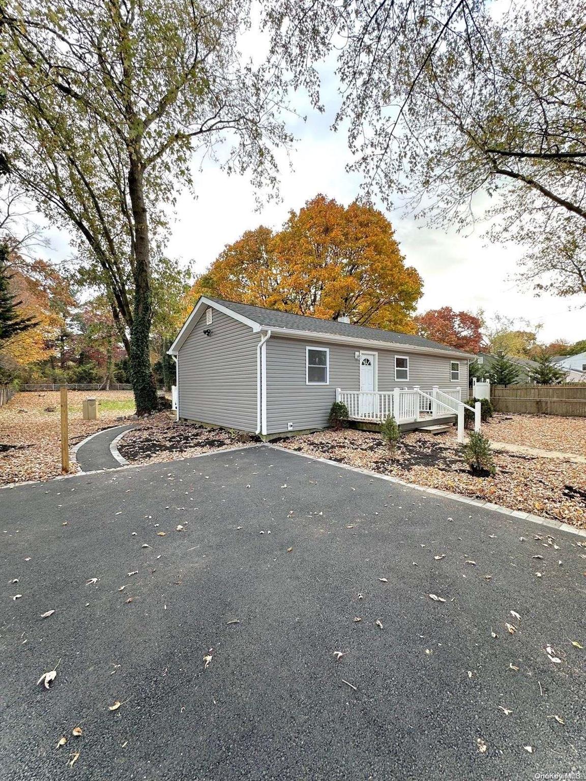 1547 N Thompson Drive Property Photo