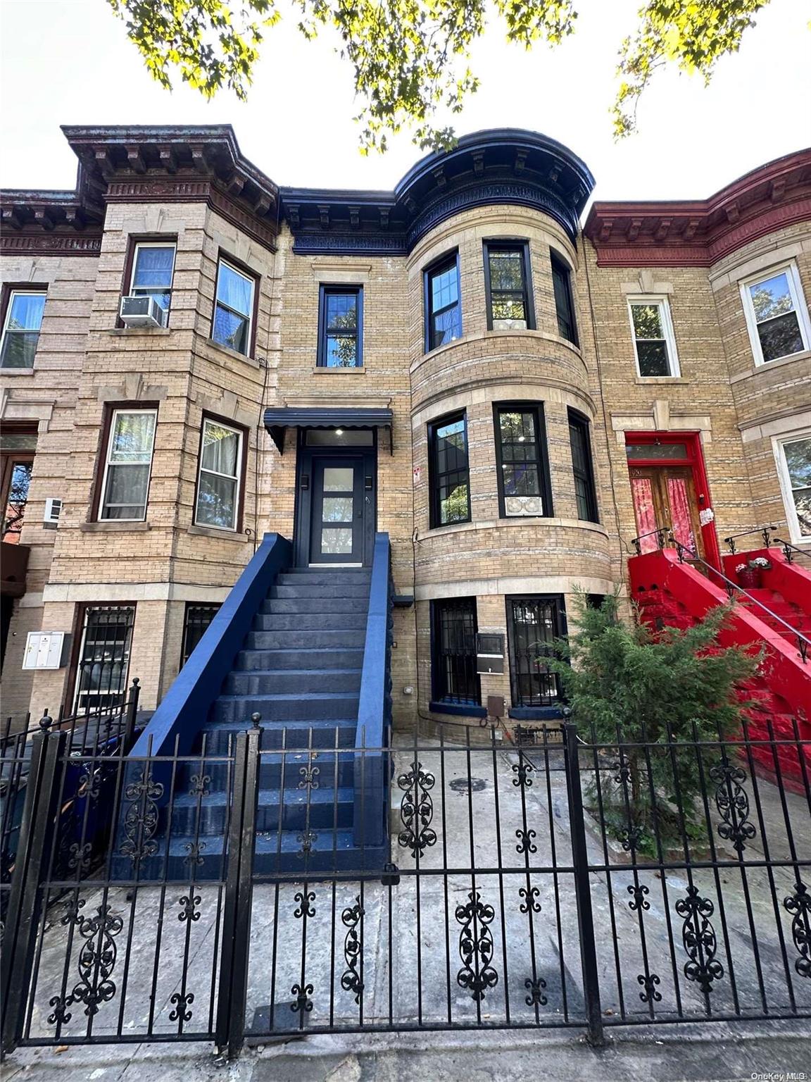 192 Weirfield Street Property Photo