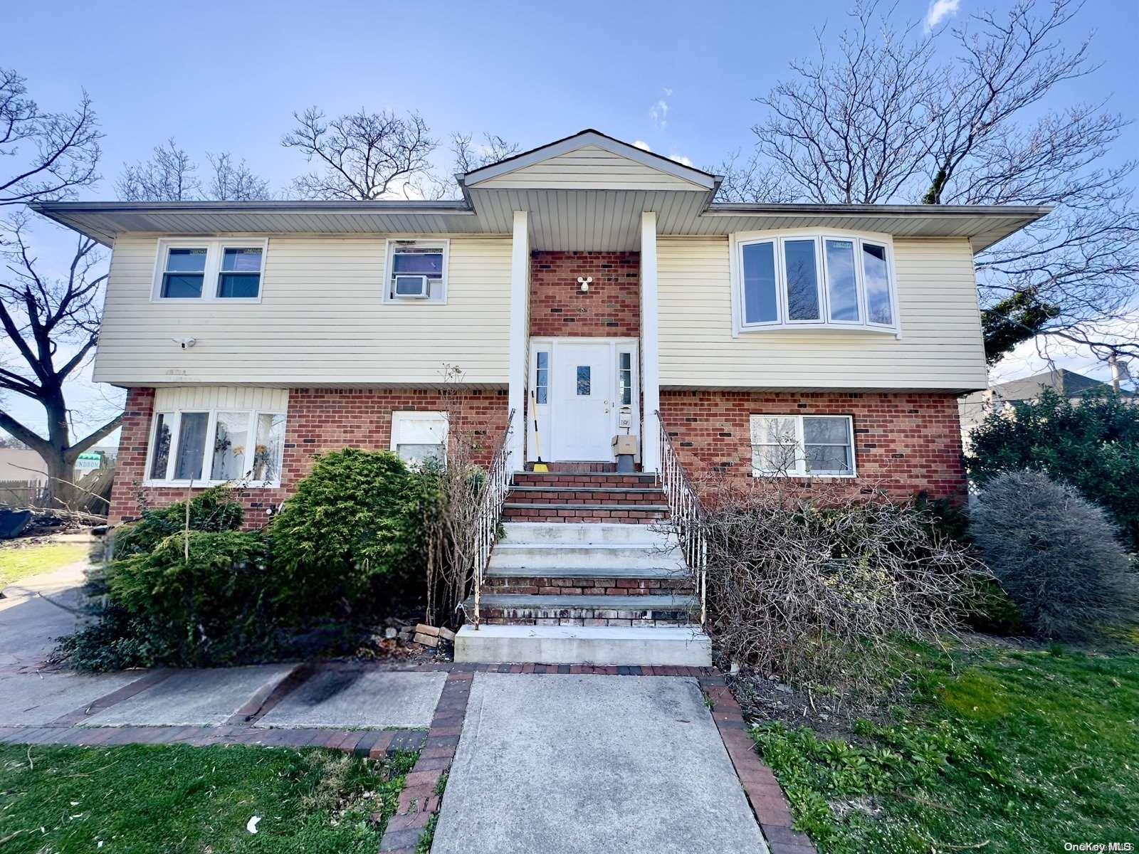 2842 Dahlia Avenue Property Photo 1
