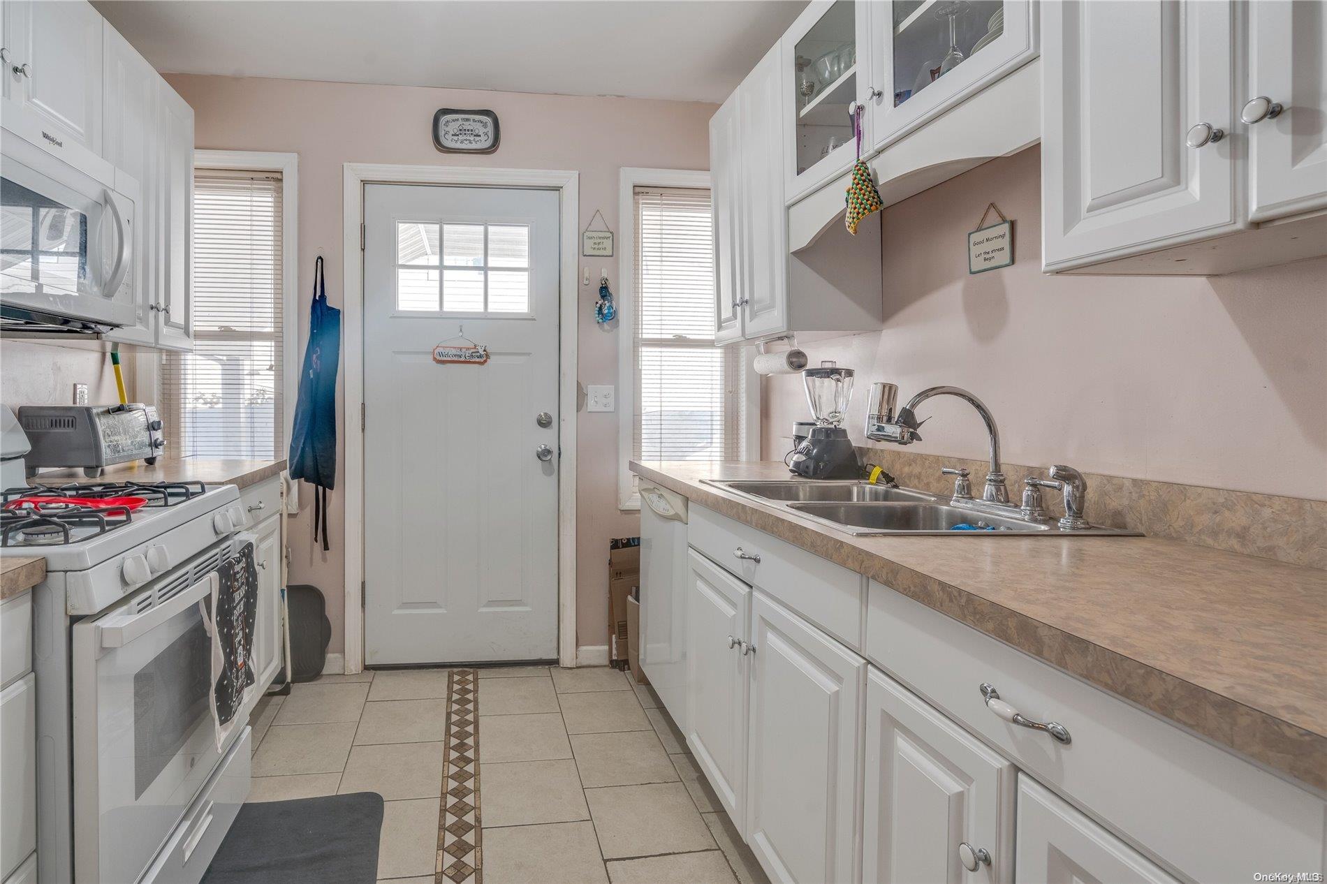 128 Gracie Drive Property Photo 8