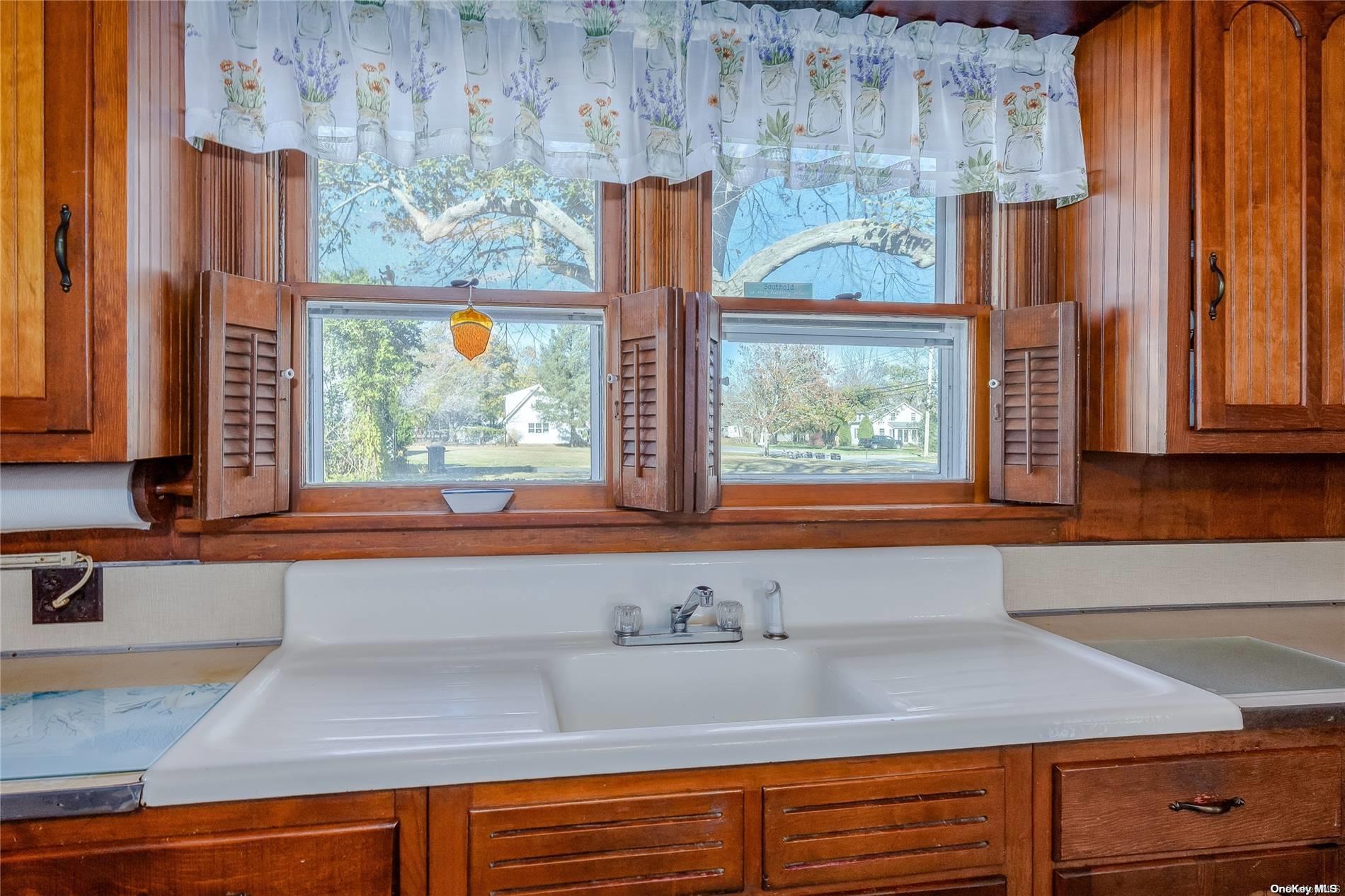 2055 Boisseau Avenue Property Photo 11