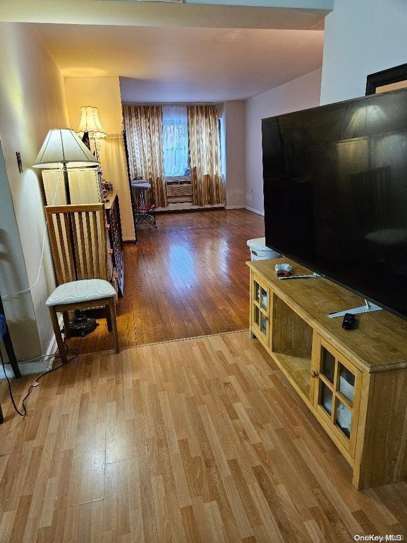 99-11 60th Avenue 3e Property Photo 6