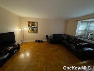 135-22 77 Avenue 7c Property Photo 6