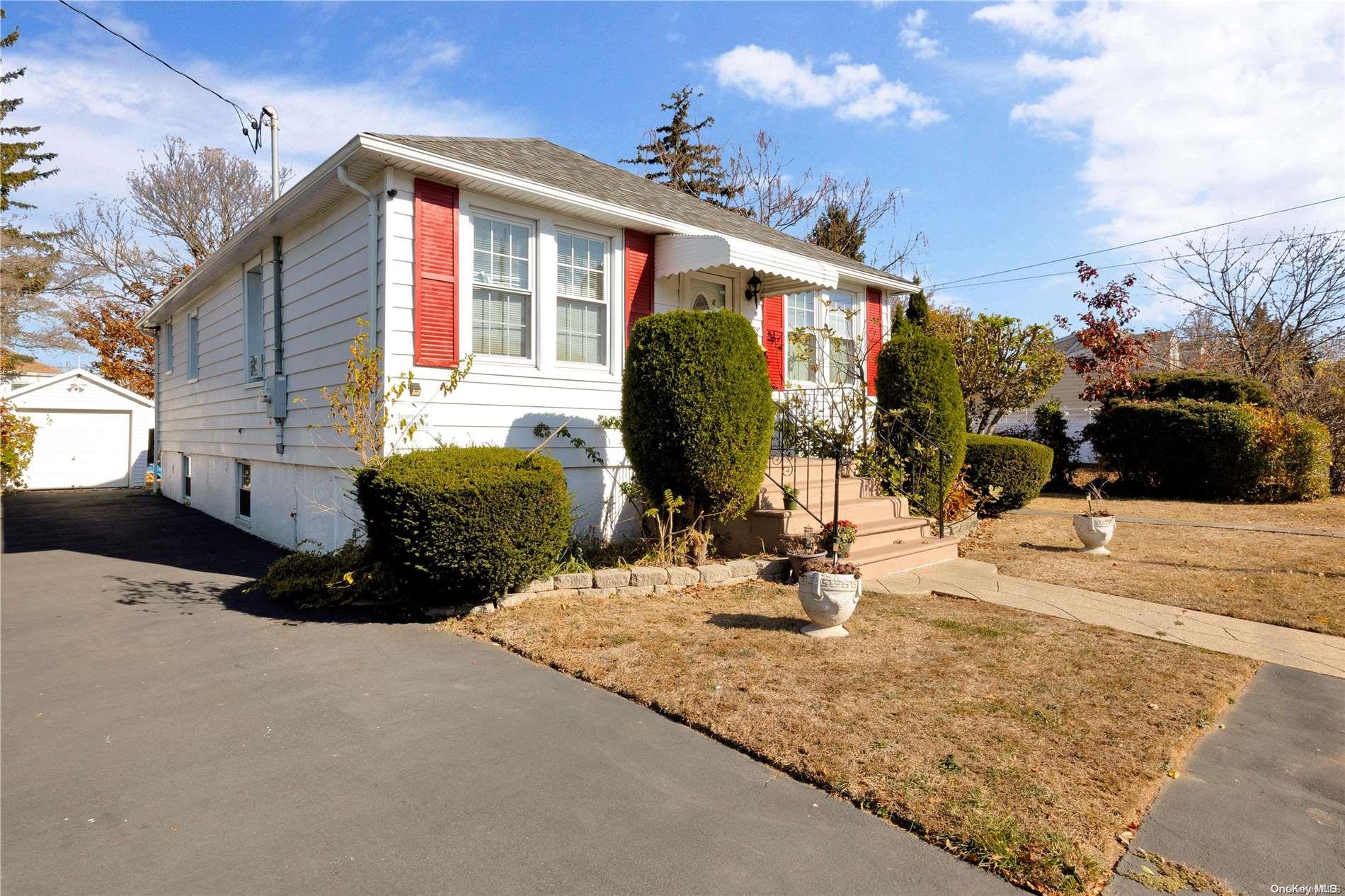 9 Arch Avenue Property Photo 1
