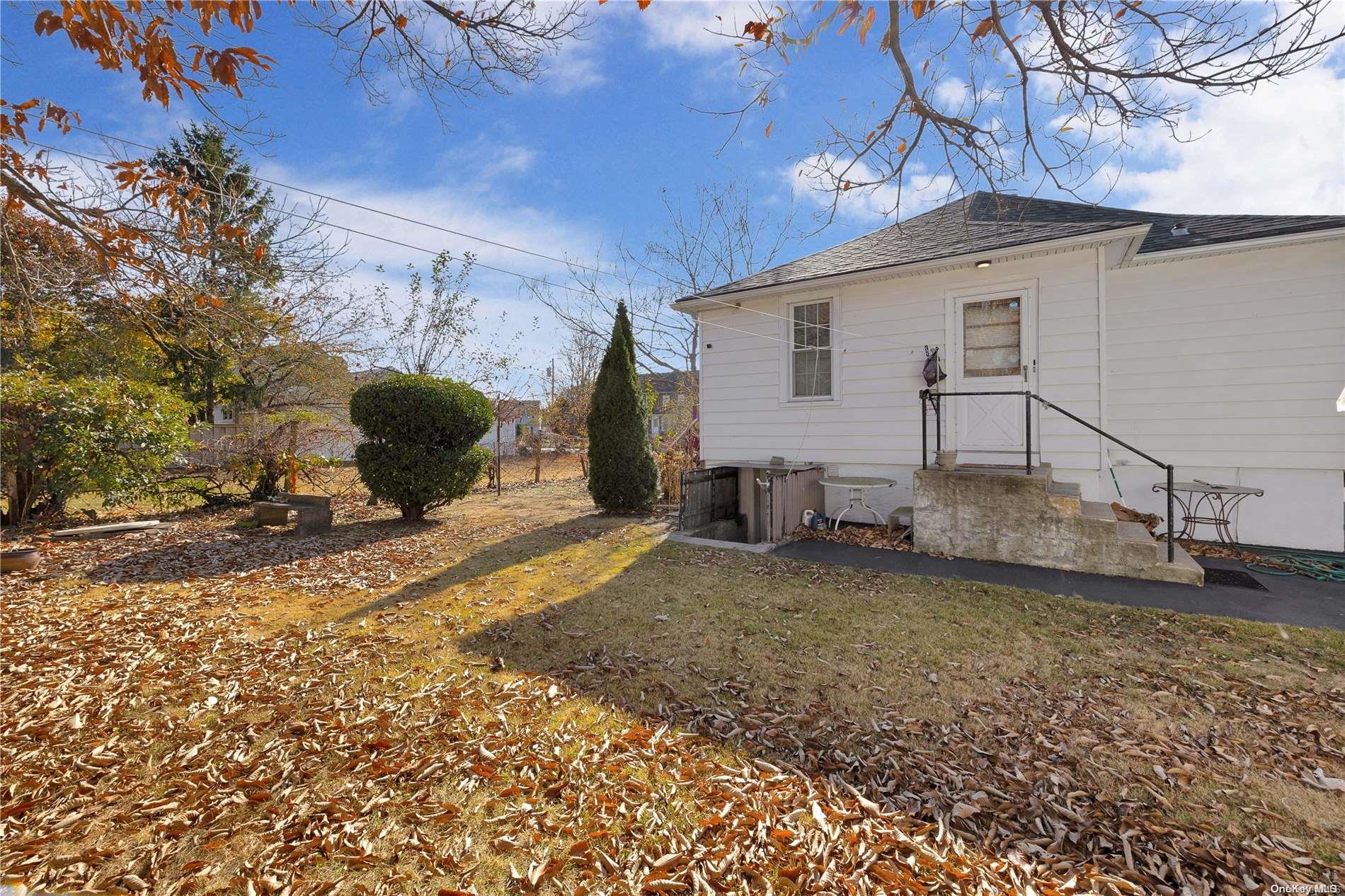 9 Arch Avenue Property Photo 23