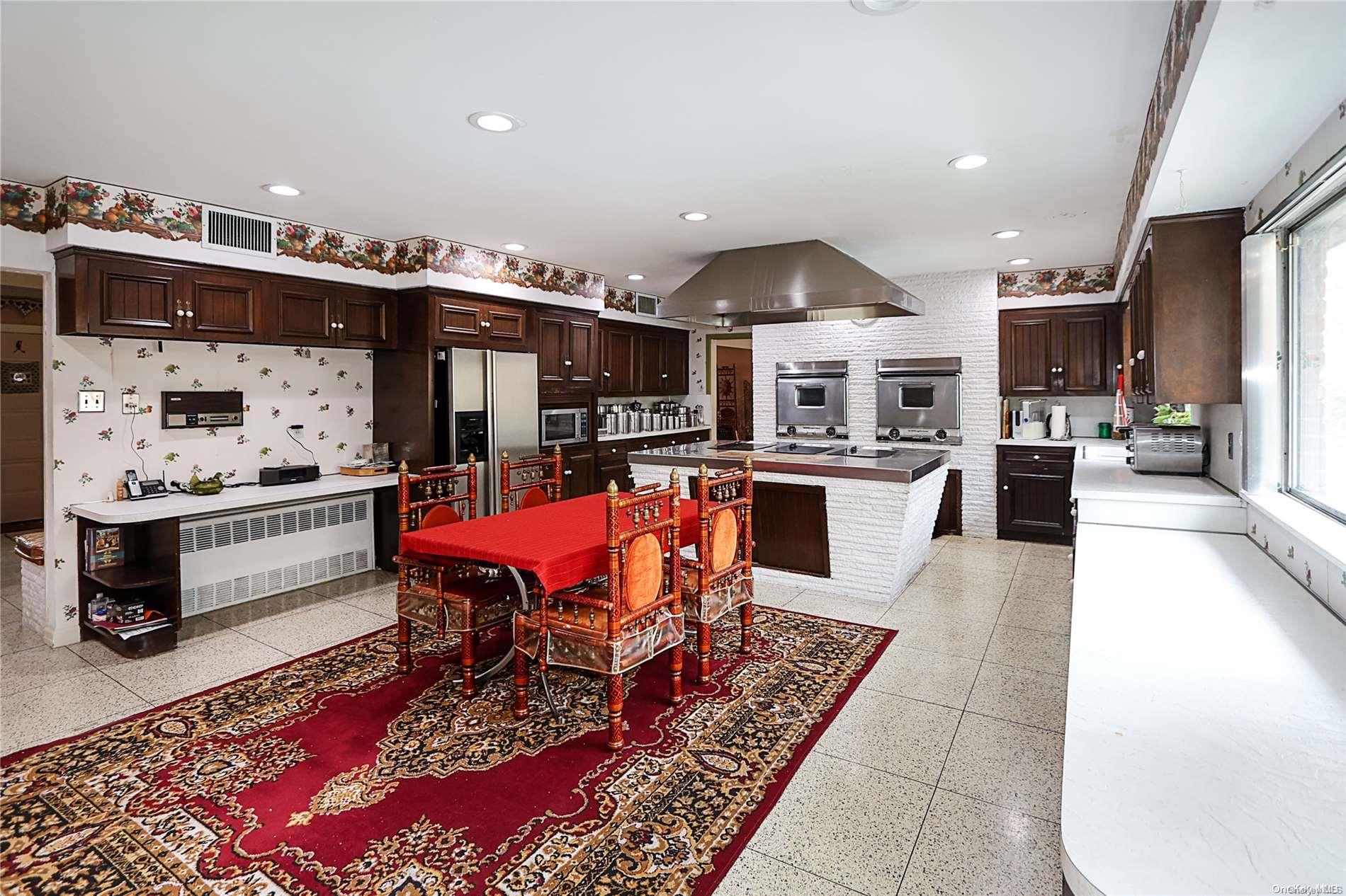 20 Rolling Hill Road Property Photo 16