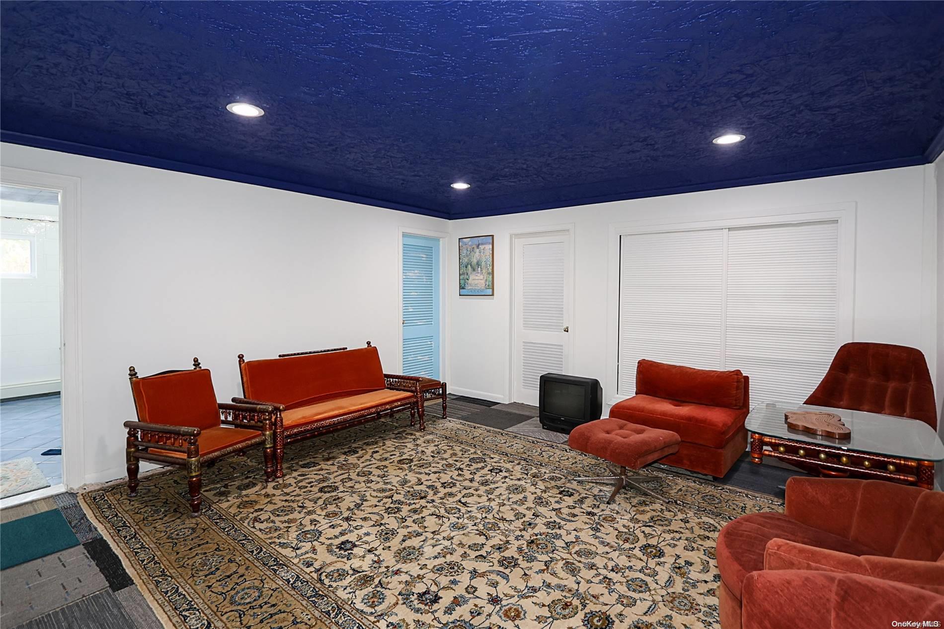 20 Rolling Hill Road Property Photo 23