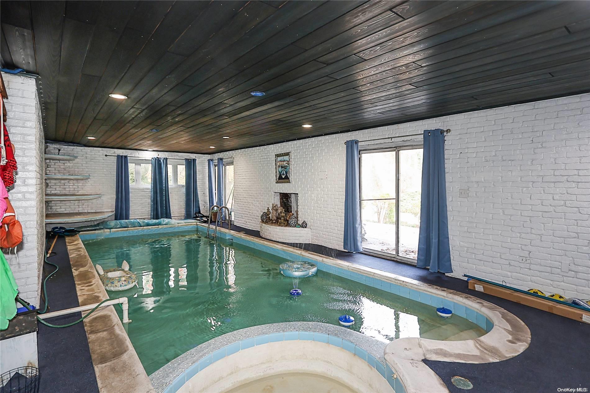 20 Rolling Hill Road Property Photo 29