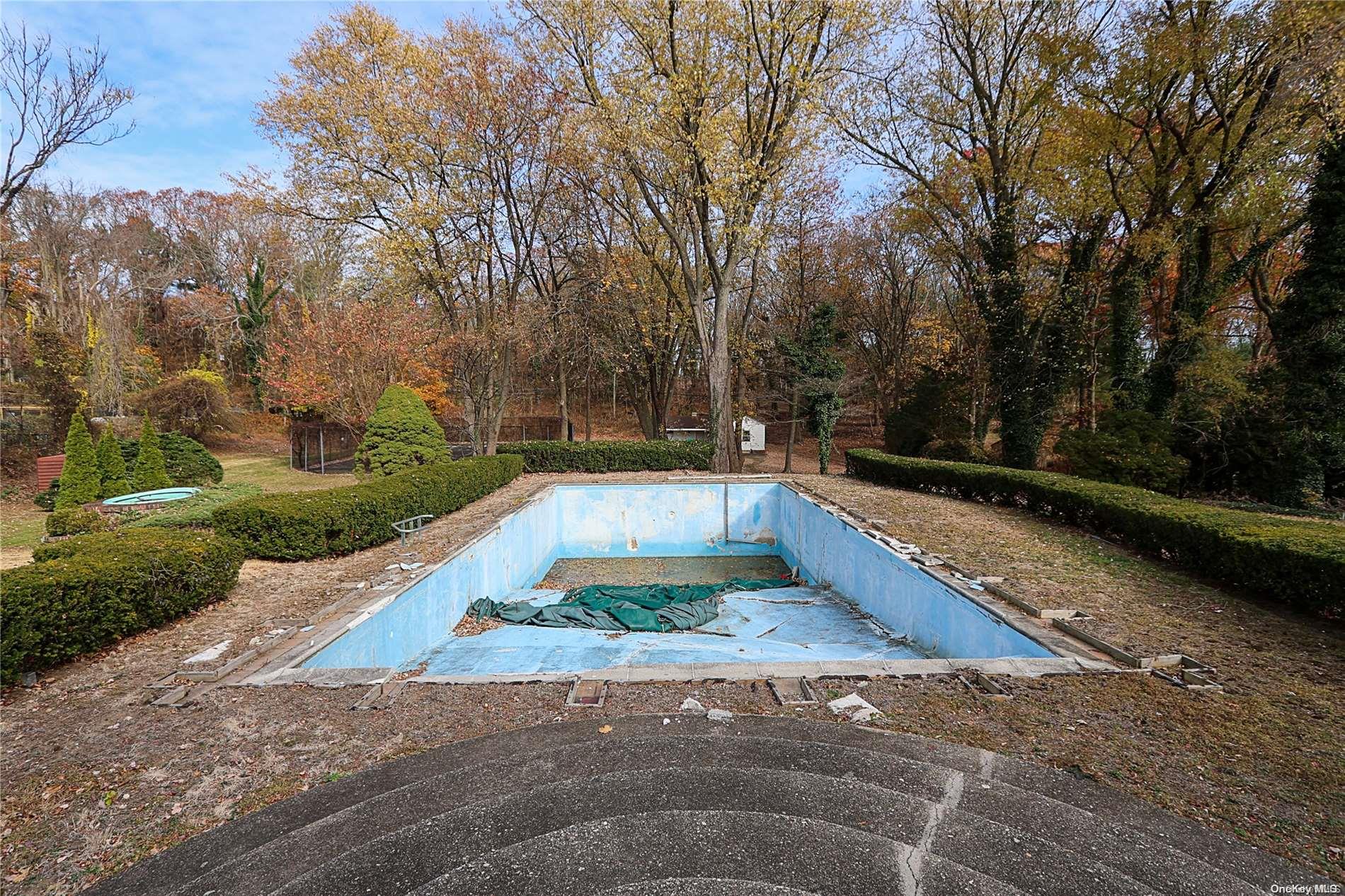 20 Rolling Hill Road Property Photo 32